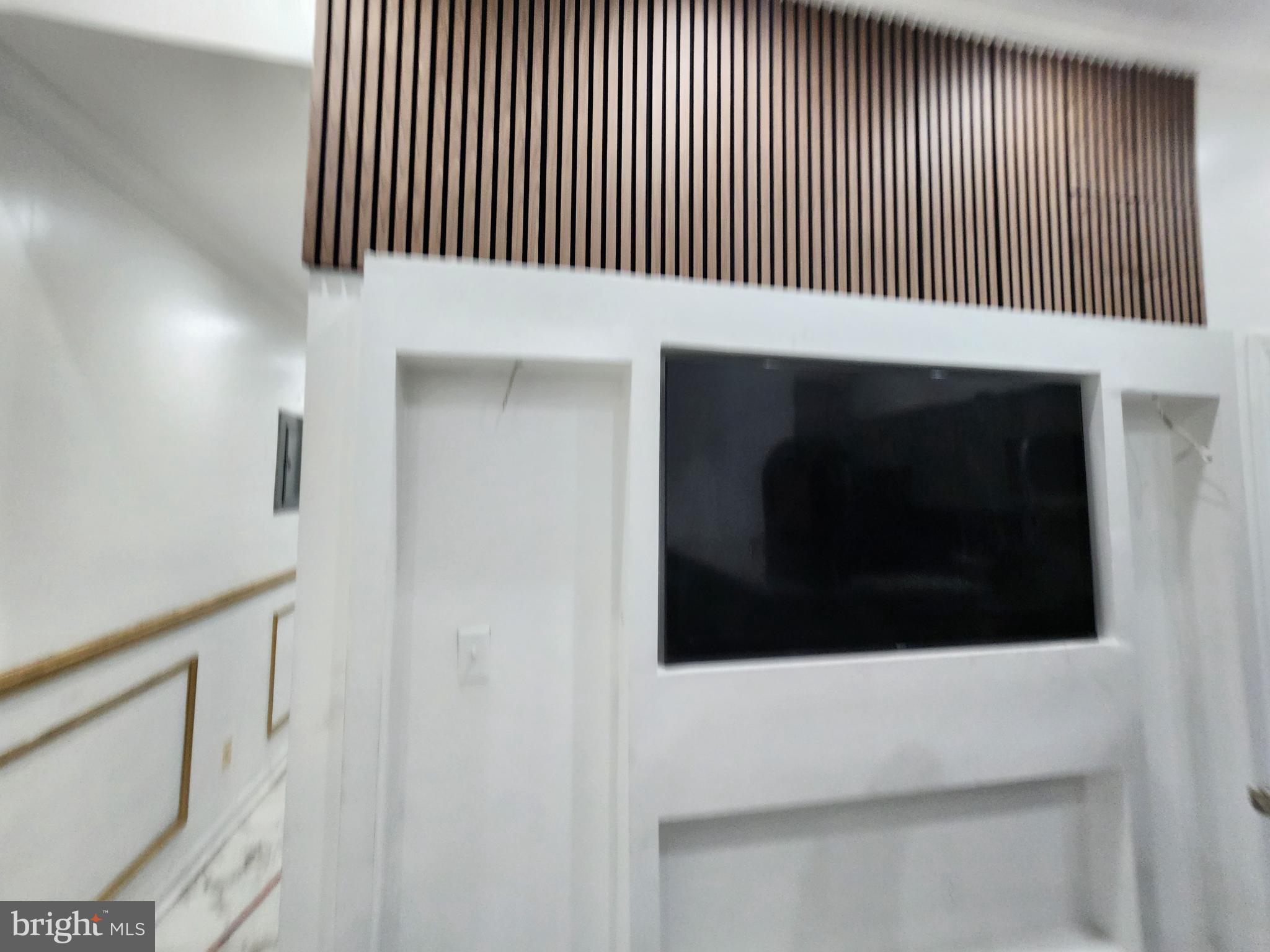 PENROSE - Commercial Sale