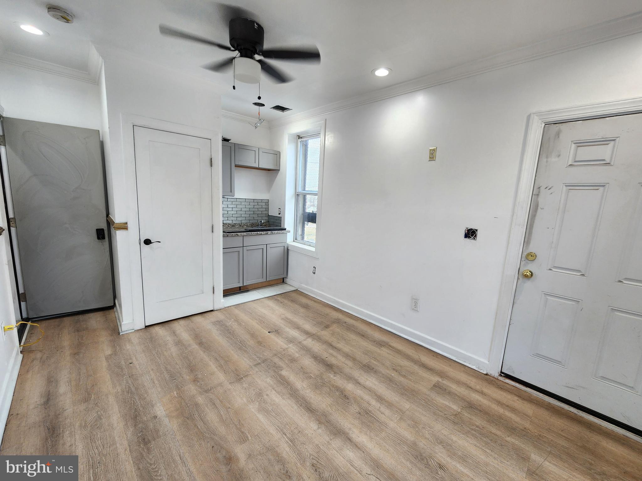 PENROSE - Commercial Sale