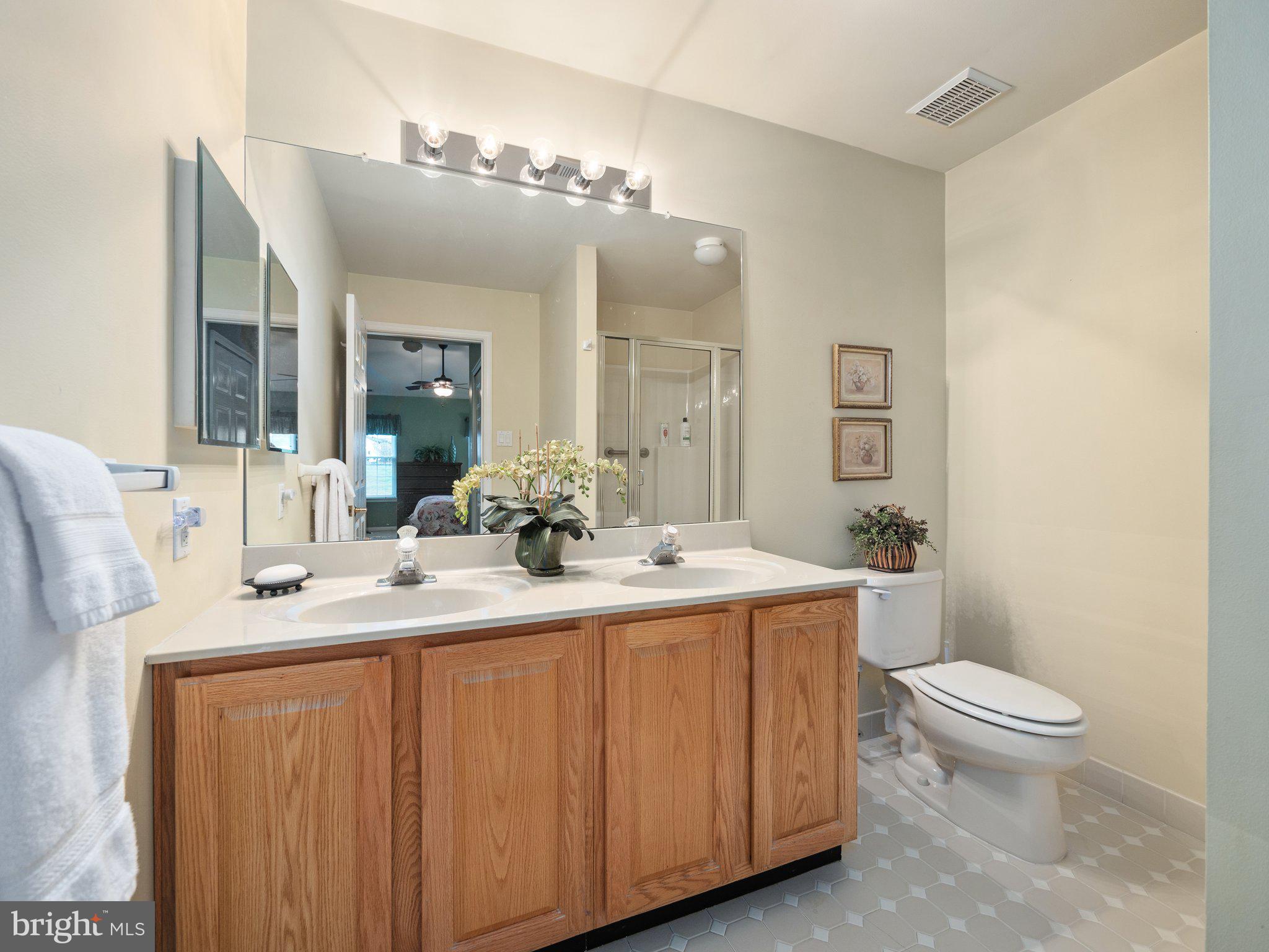 VLG OF NORTHAMPTON - Residential