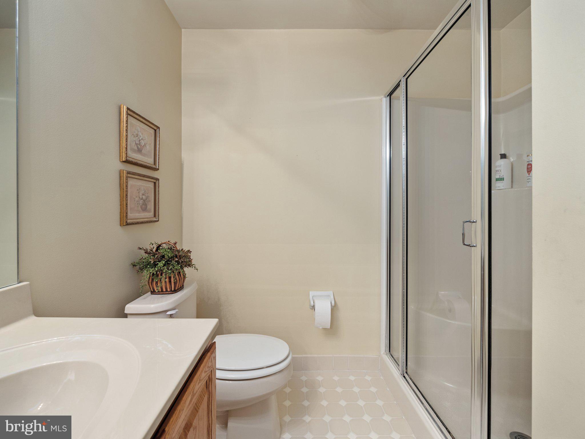 VLG OF NORTHAMPTON - Residential