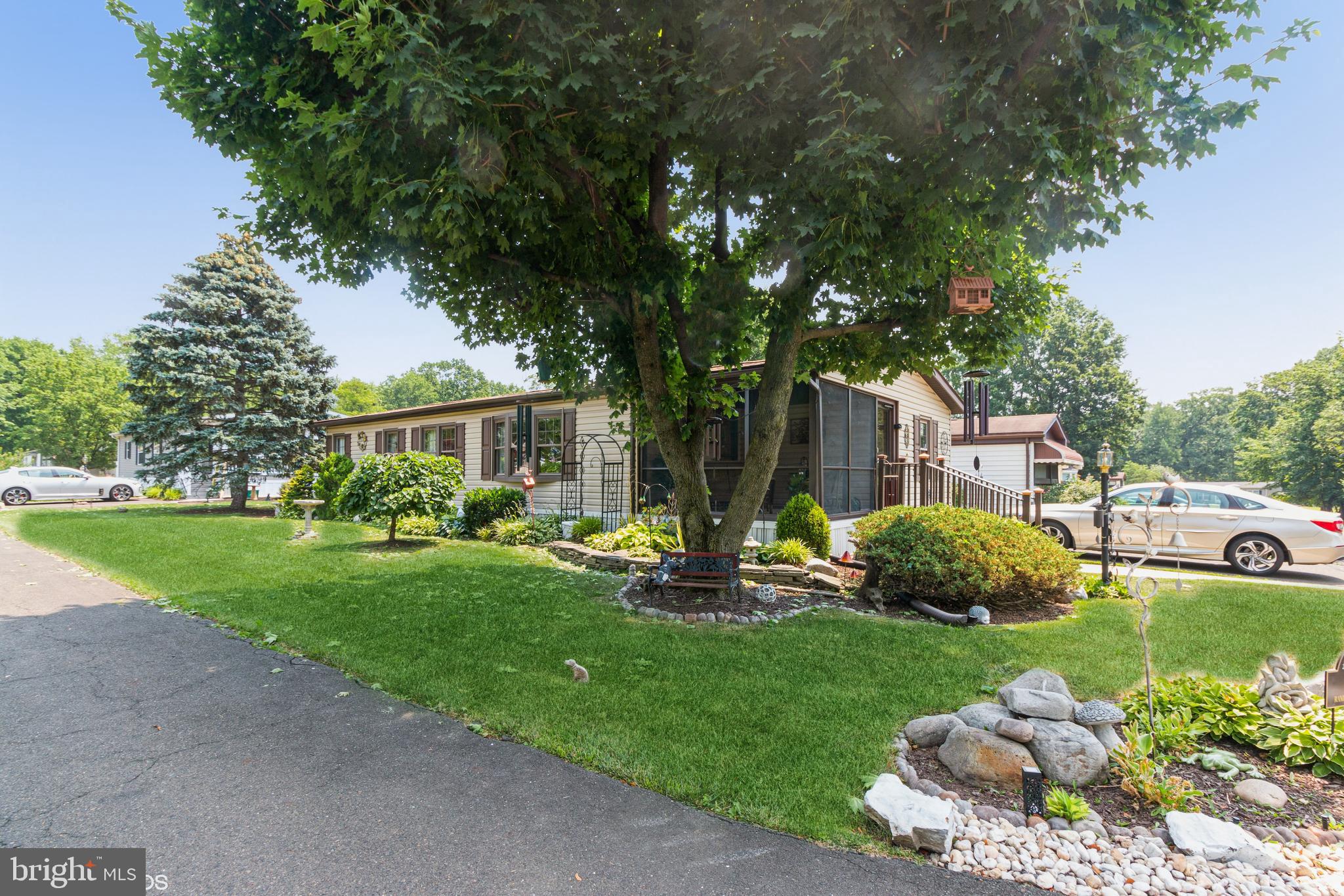 NESHAMINY FALLS - Residential