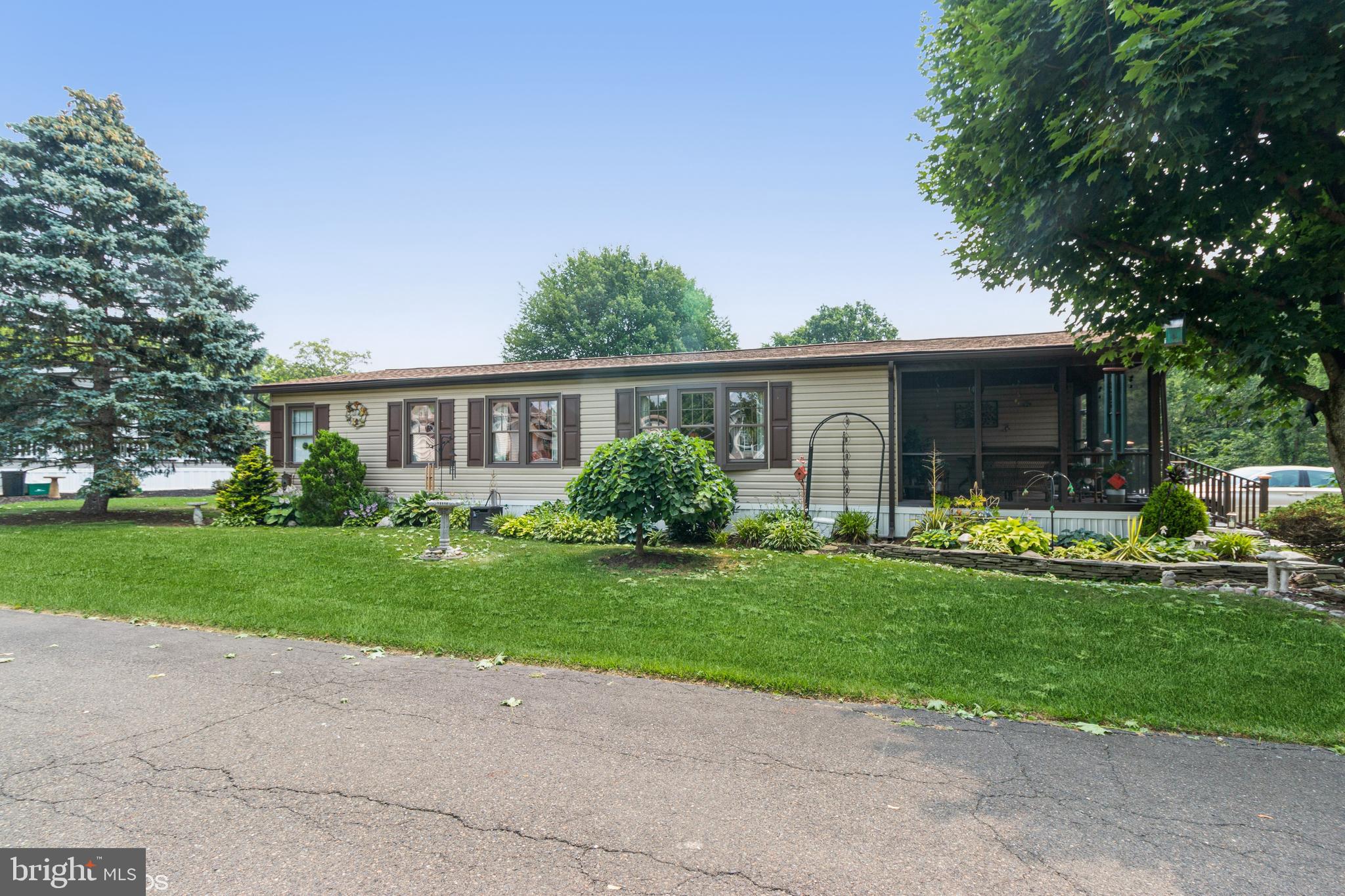 NESHAMINY FALLS - Residential