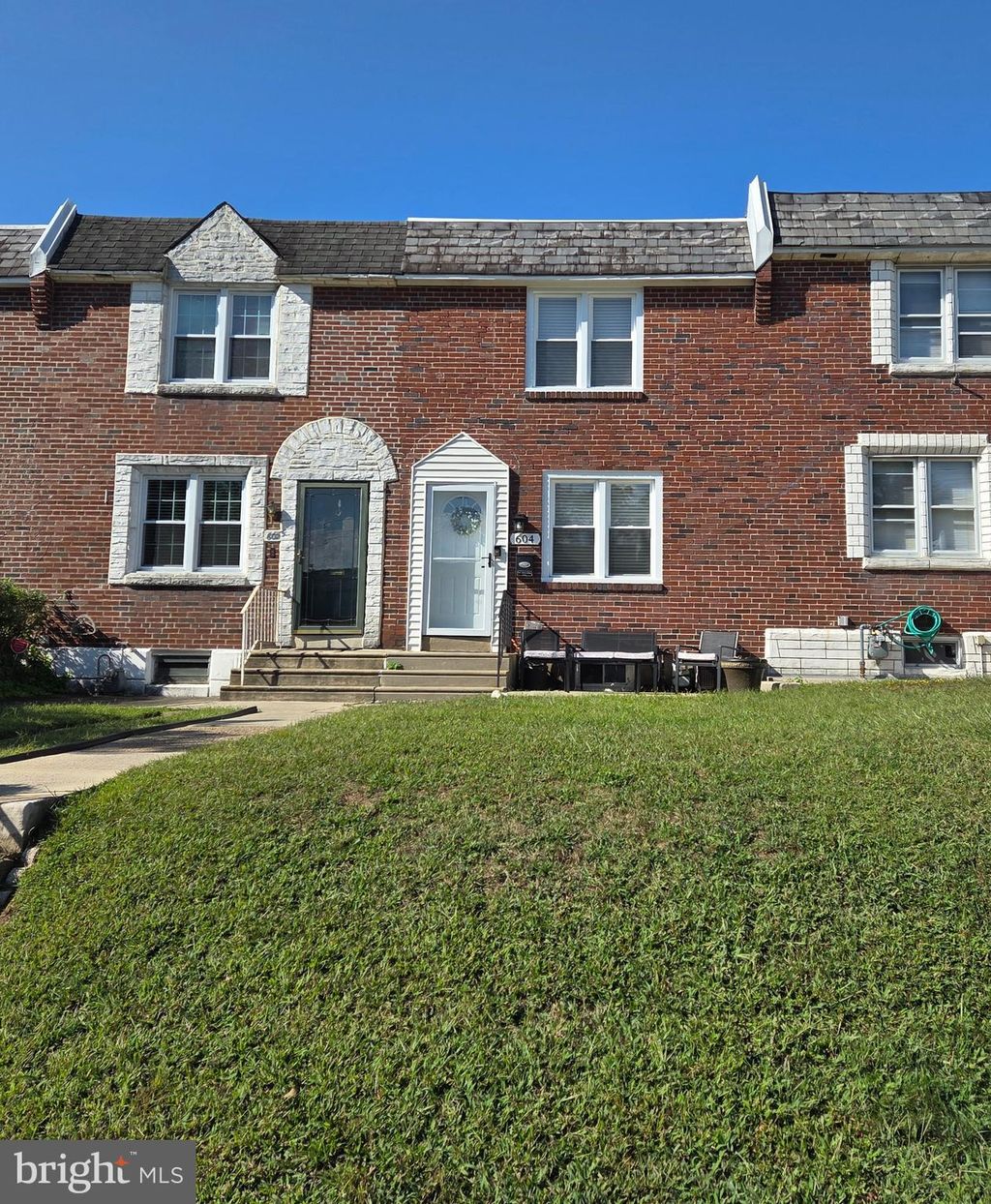 Photo of 604 W Crescent Drive, GLENOLDEN, PA 19036 (MLS # PADE2100416)