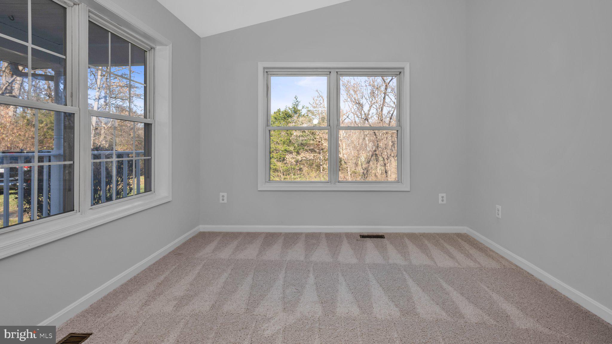 SHEN SHORES - Residential