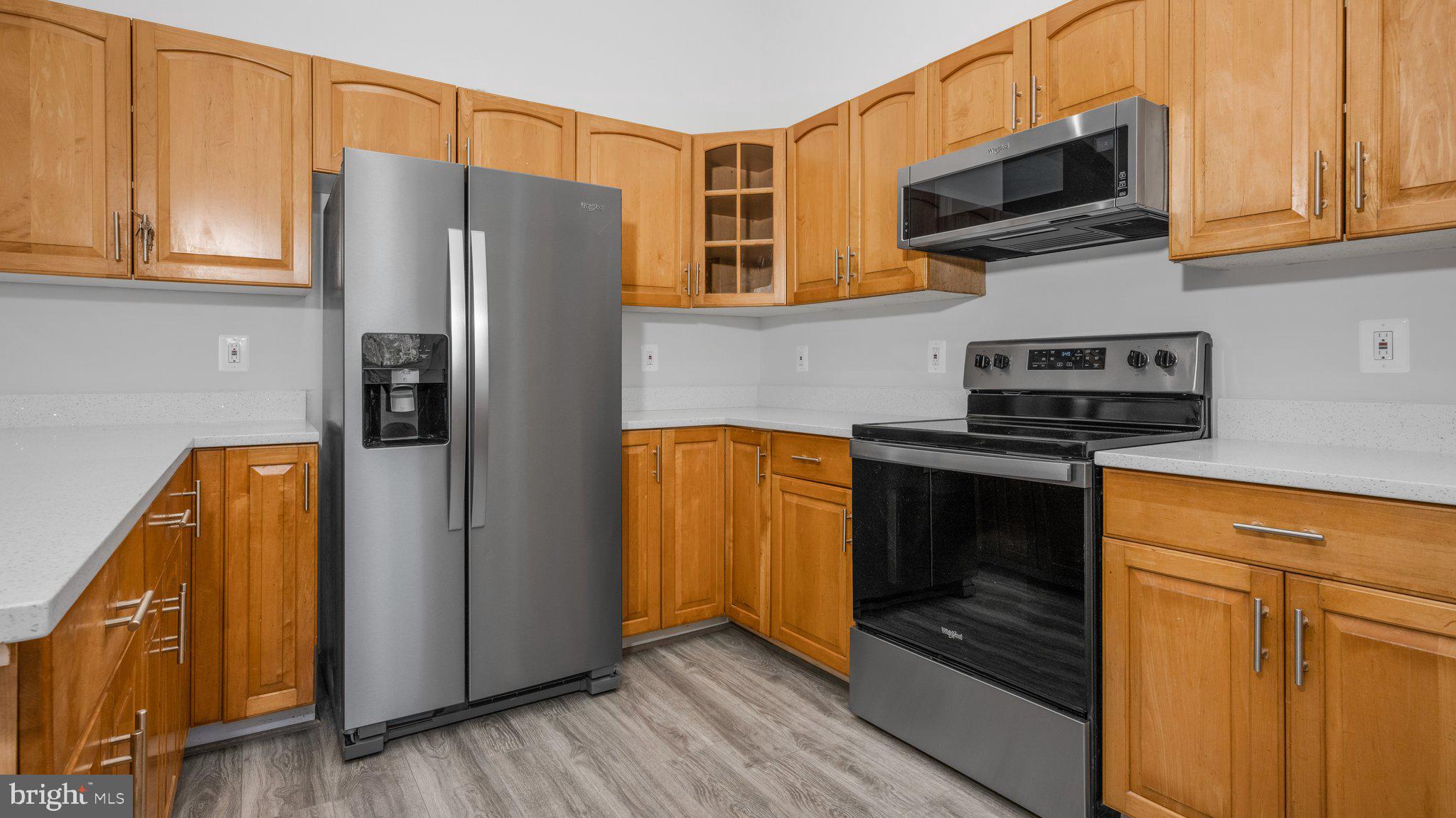 SHEN SHORES - Residential