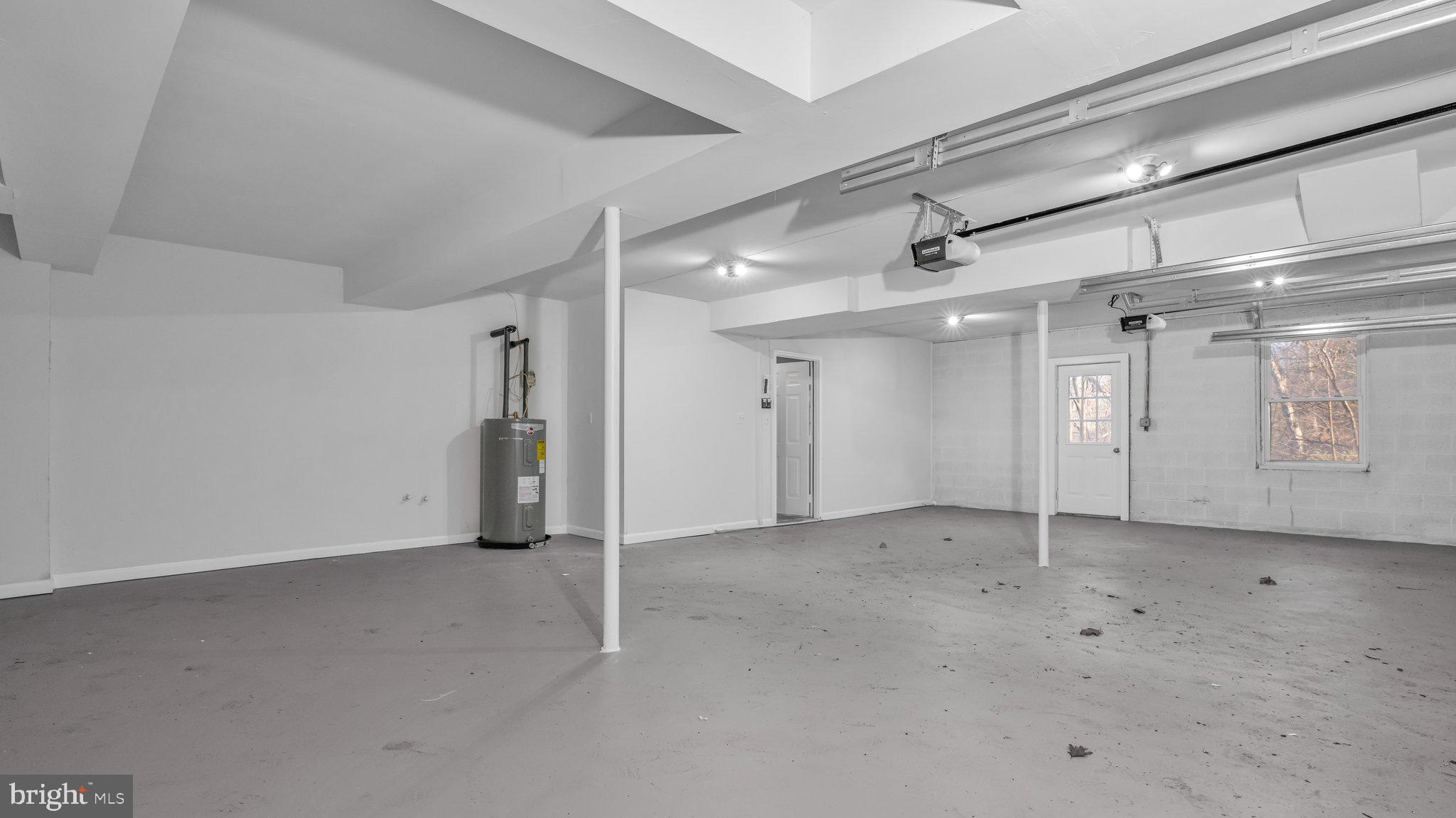 SHEN SHORES - Residential