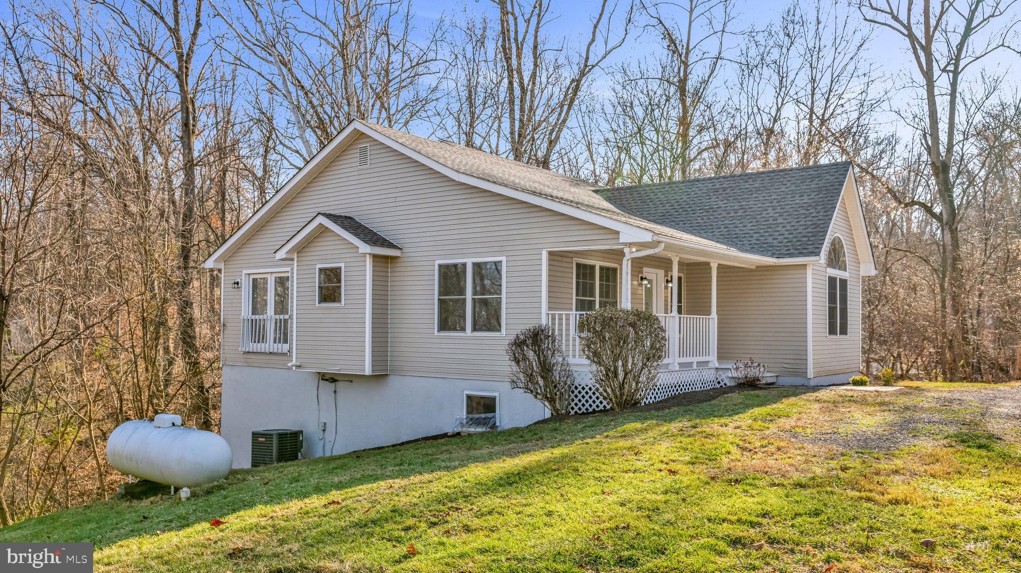 SHEN SHORES - Residential