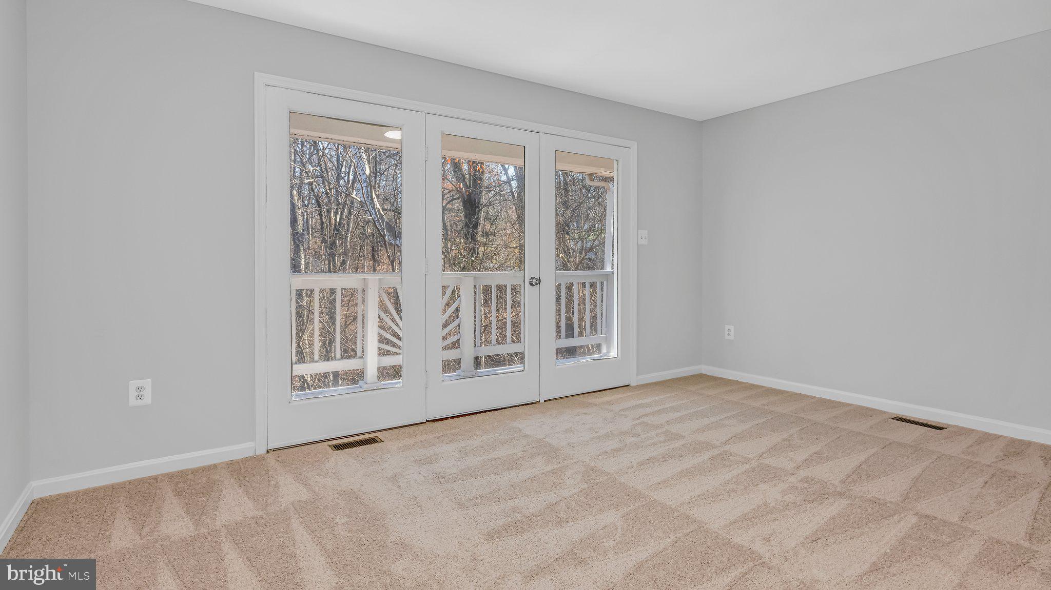 SHEN SHORES - Residential