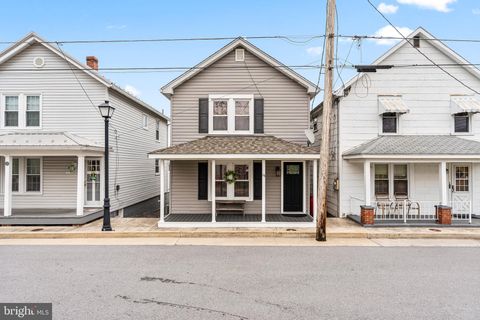 17 N MARTIN STREET CLEAR SPRING MD 21722