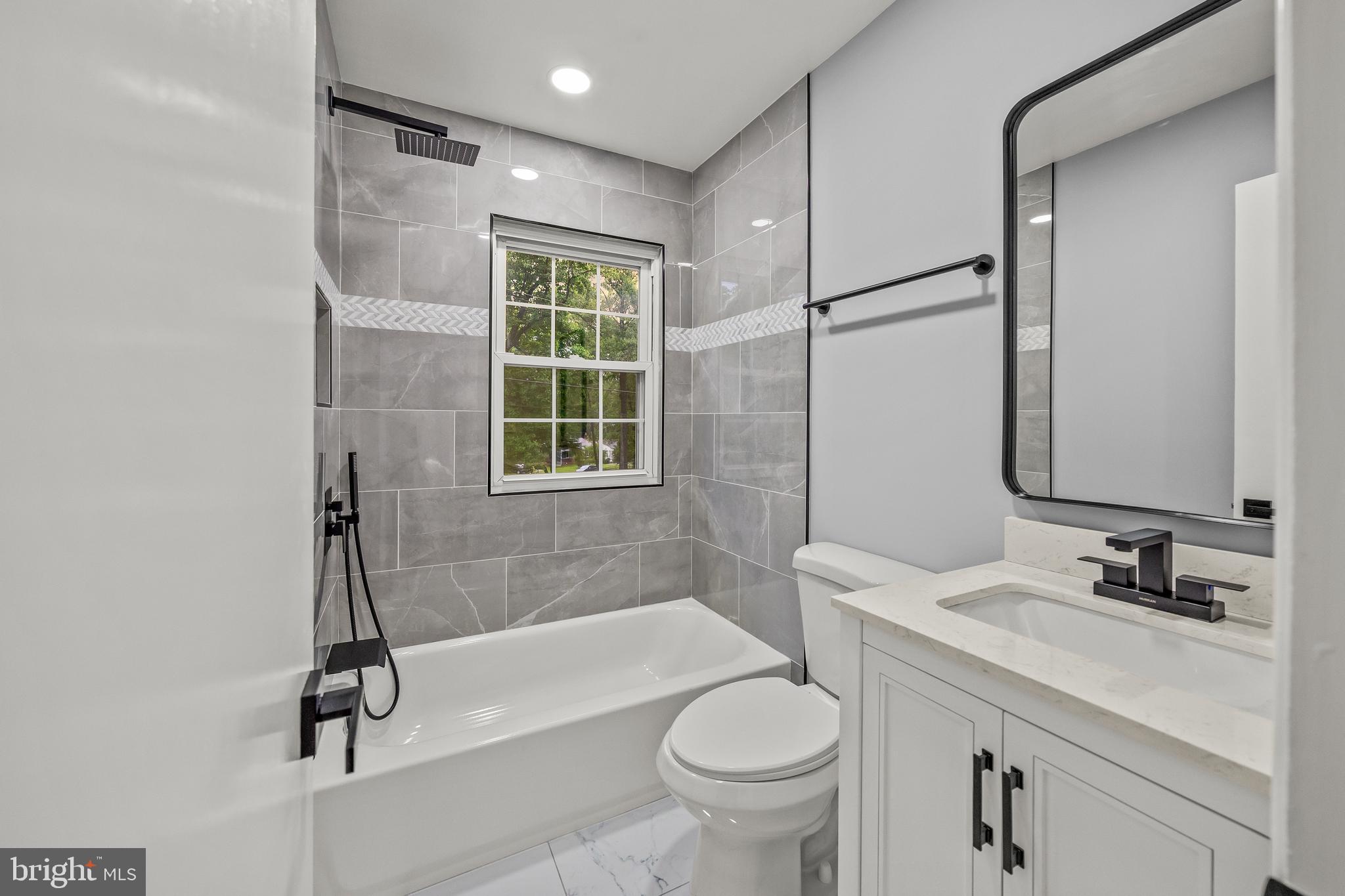 BERWYN HEIGHTS - Residential