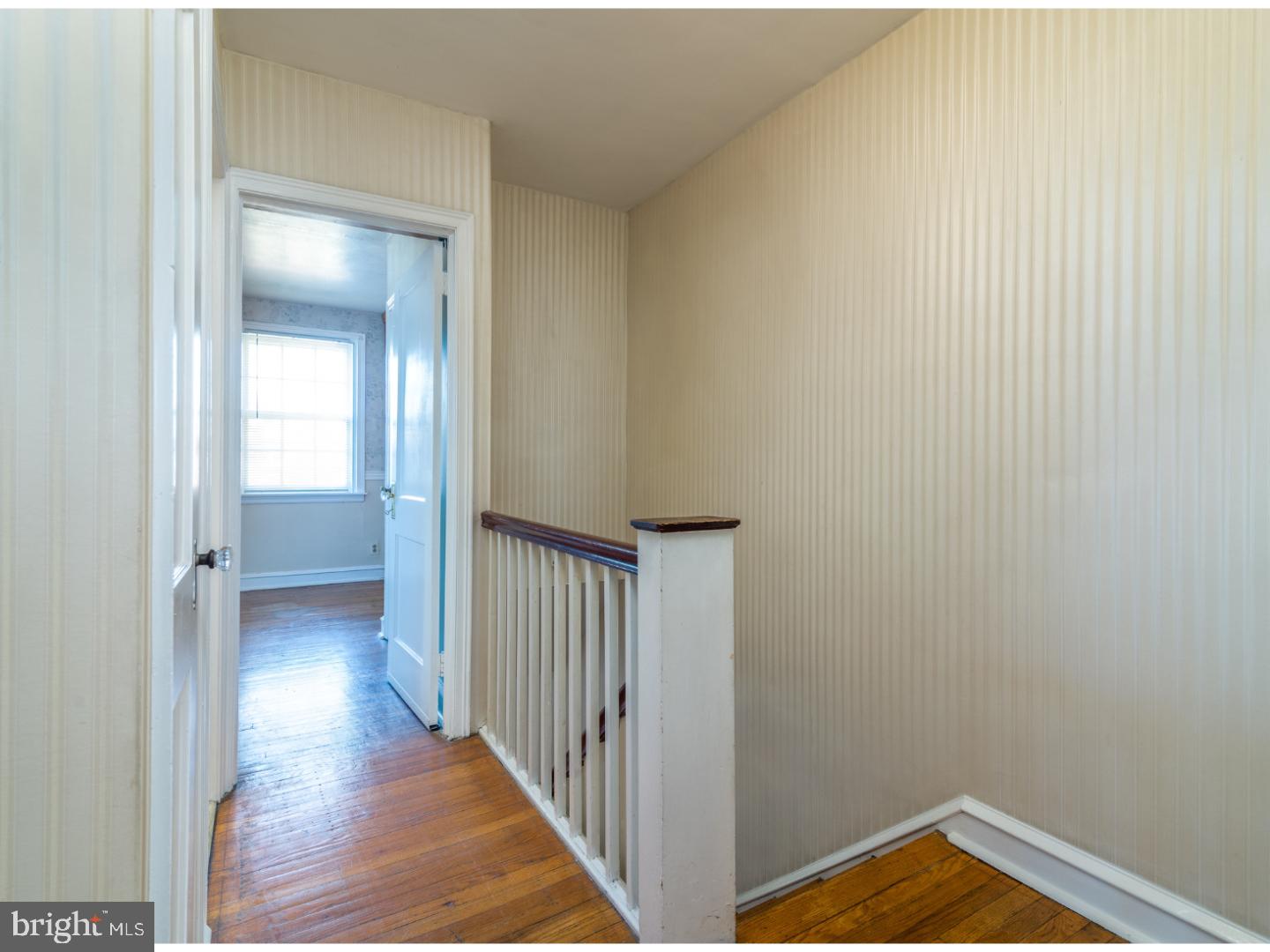 LAWNCREST - Residential