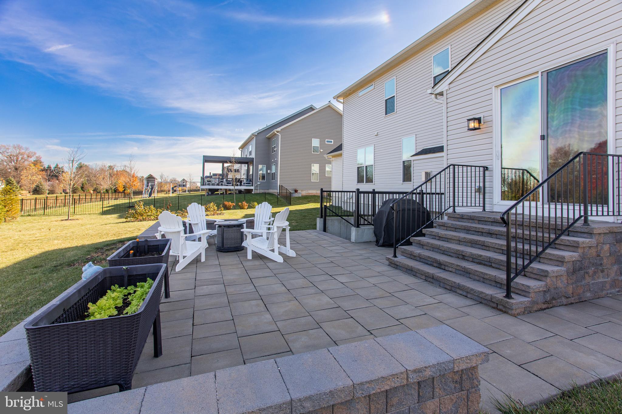 RESERVE AT CENTER SQUARE - Residential