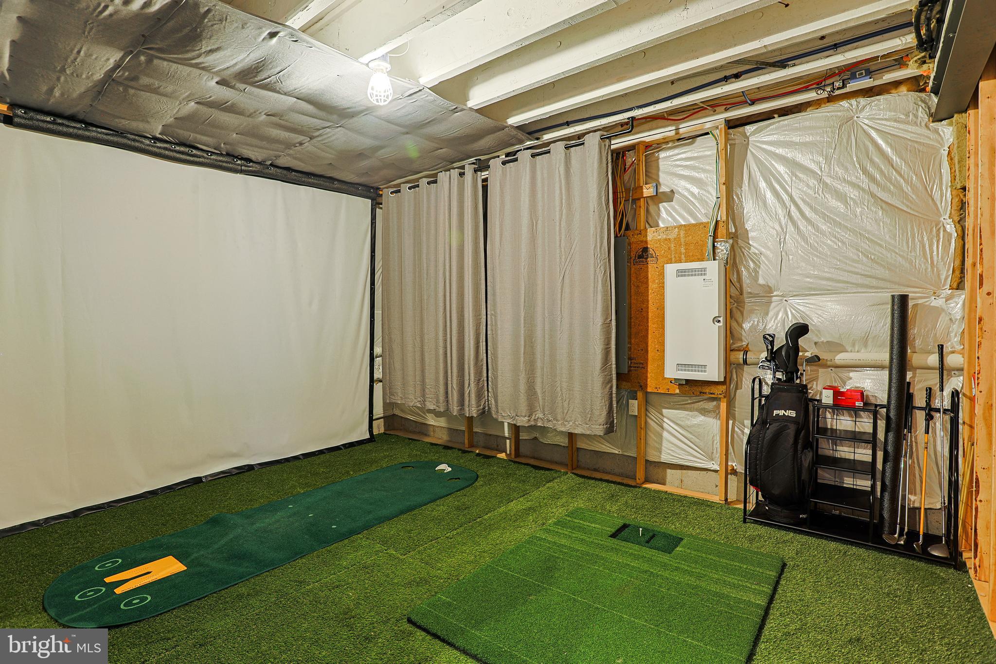 RESERVE AT CENTER SQUARE - Residential