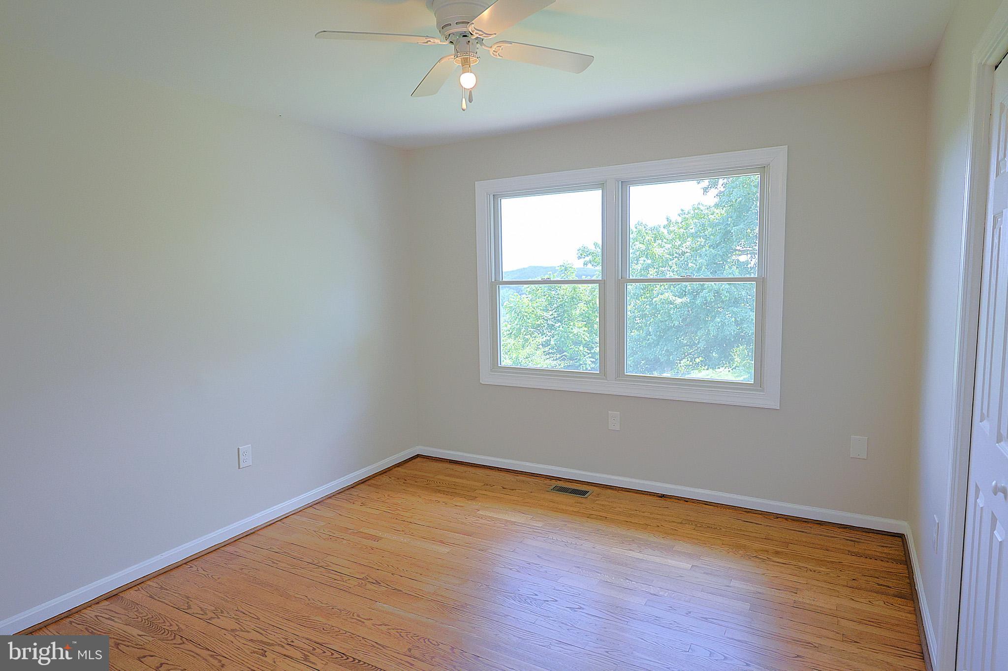 OVENTOP MOUNTAIN - Residential