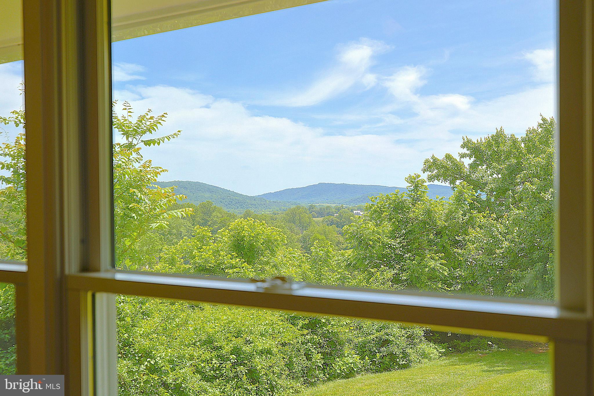 OVENTOP MOUNTAIN - Residential