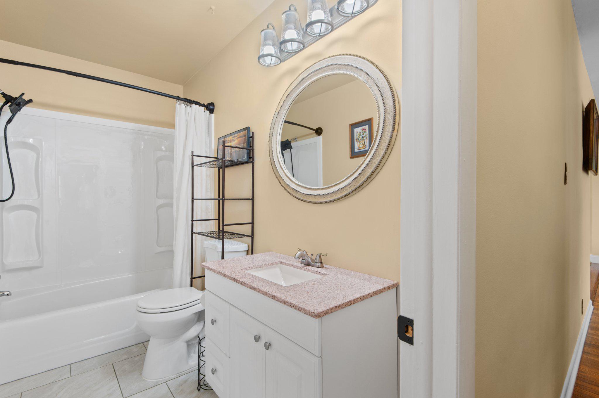 GLENMOORE - Residential