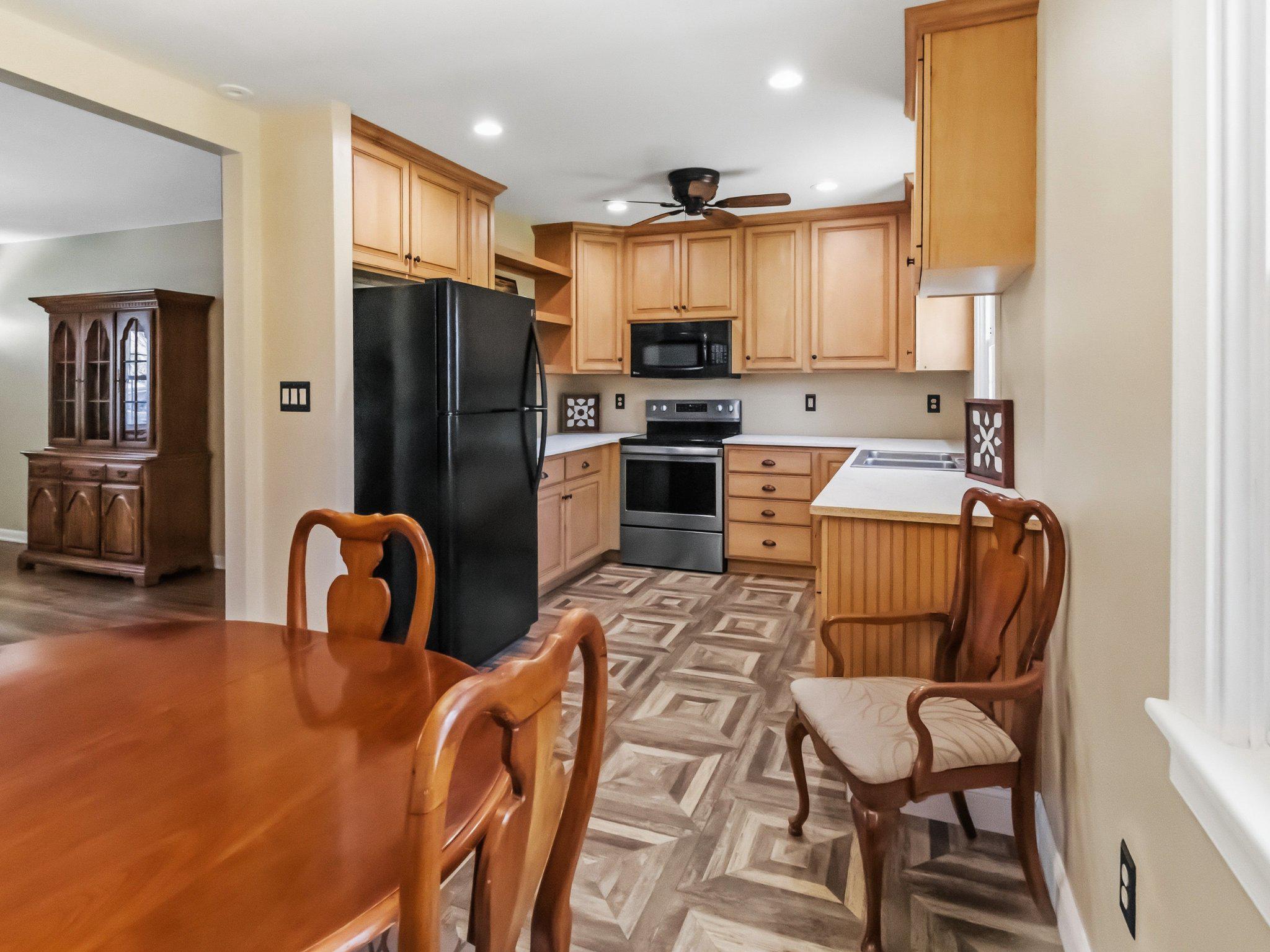 GLENMOORE - Residential