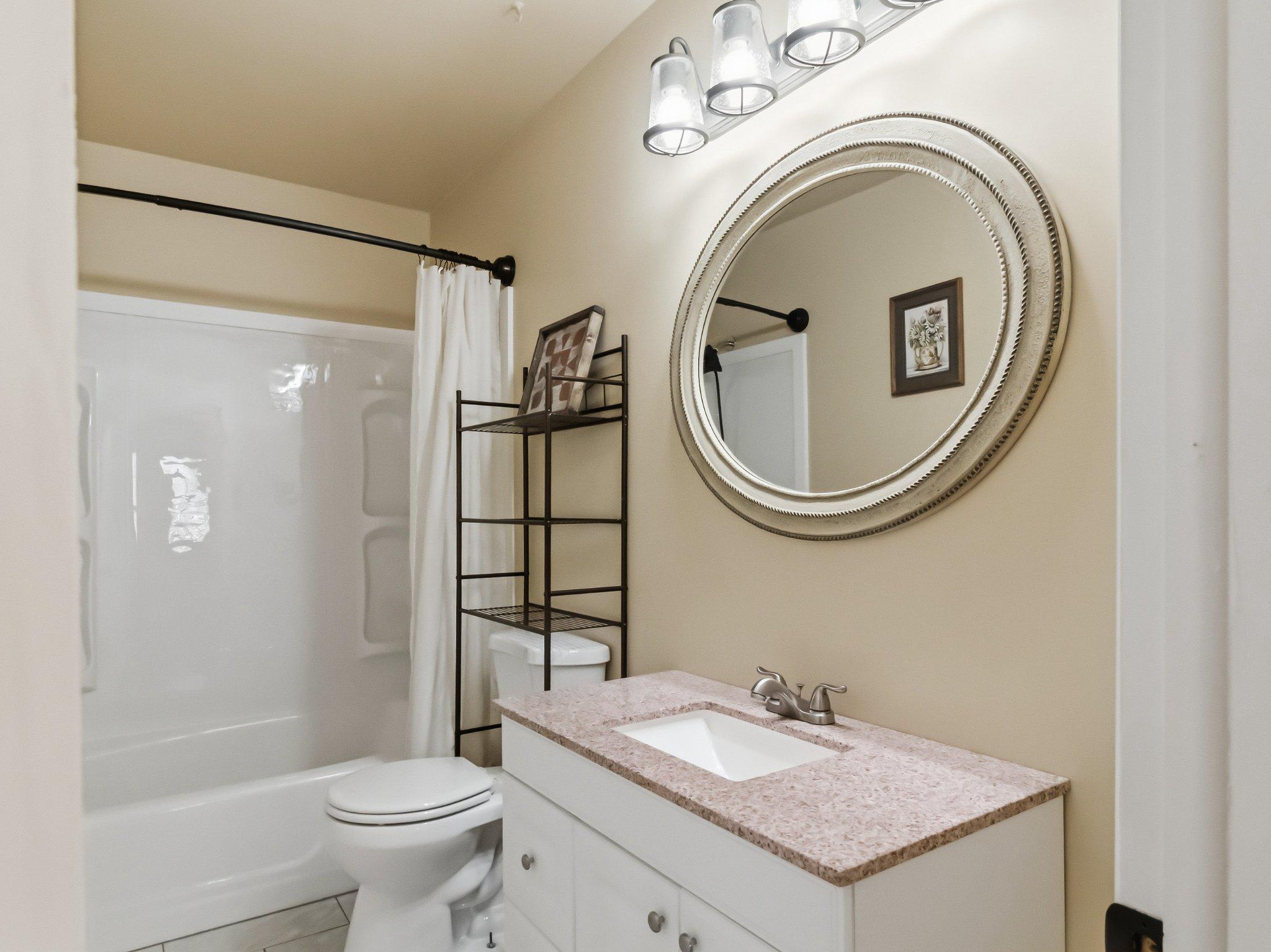 GLENMOORE - Residential