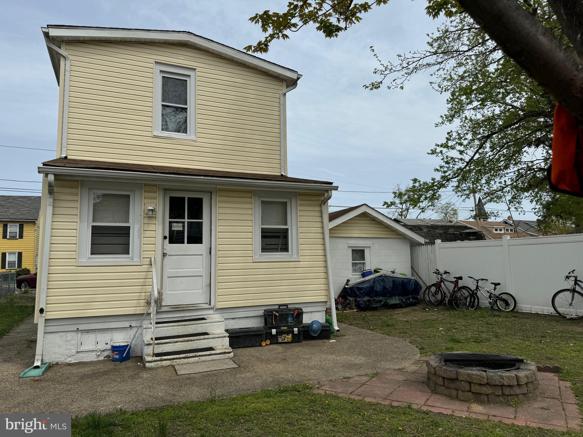 139 PAINE STREET