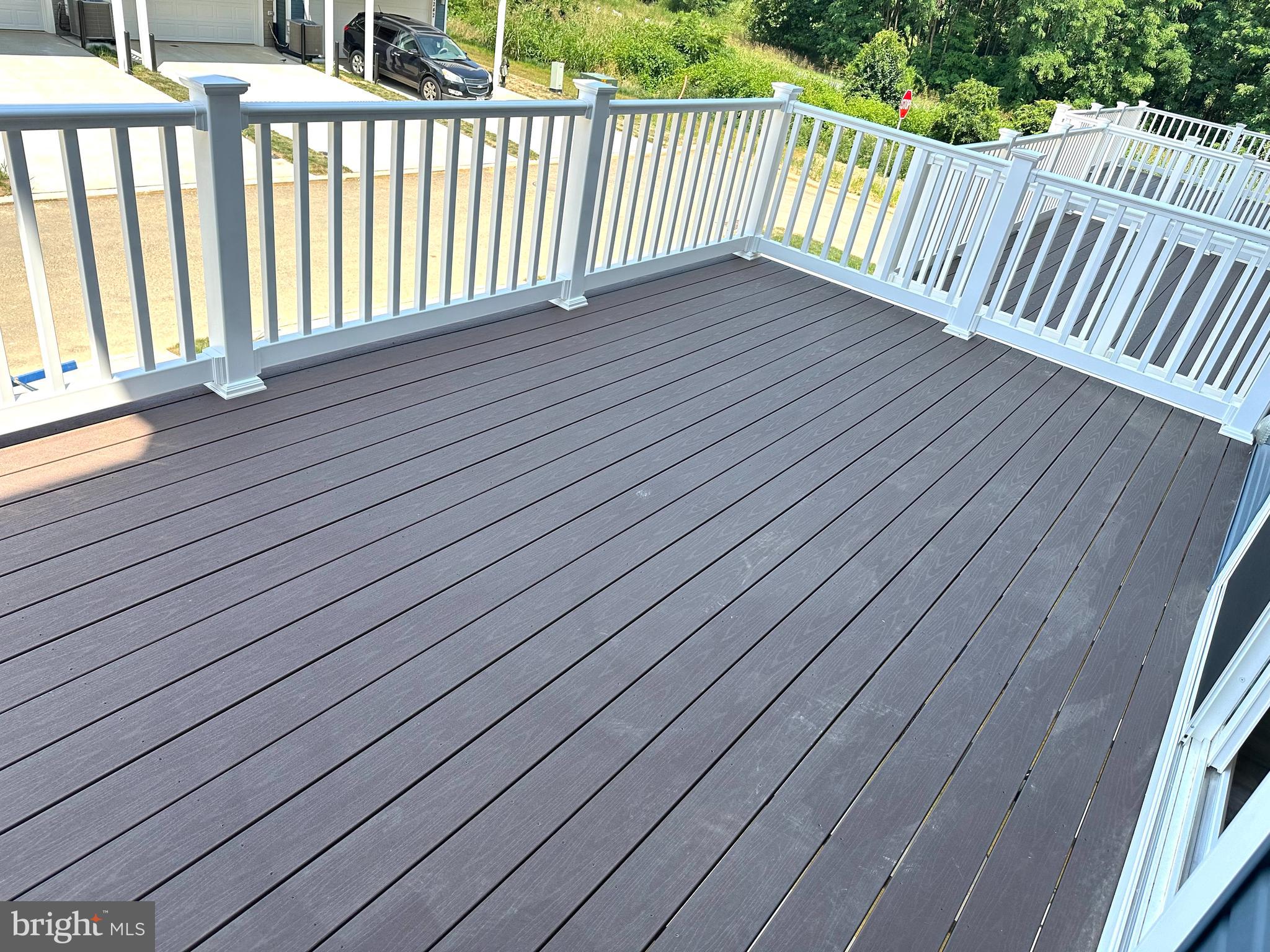 RED CLOVER MEADOWS - Residential Lease