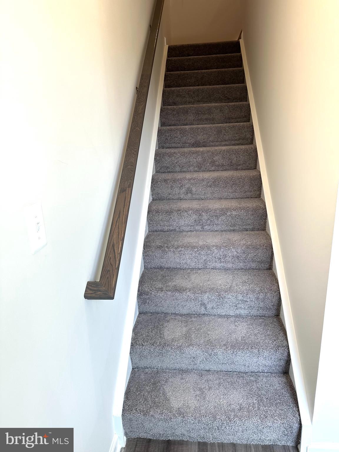 RED CLOVER MEADOWS - Residential Lease