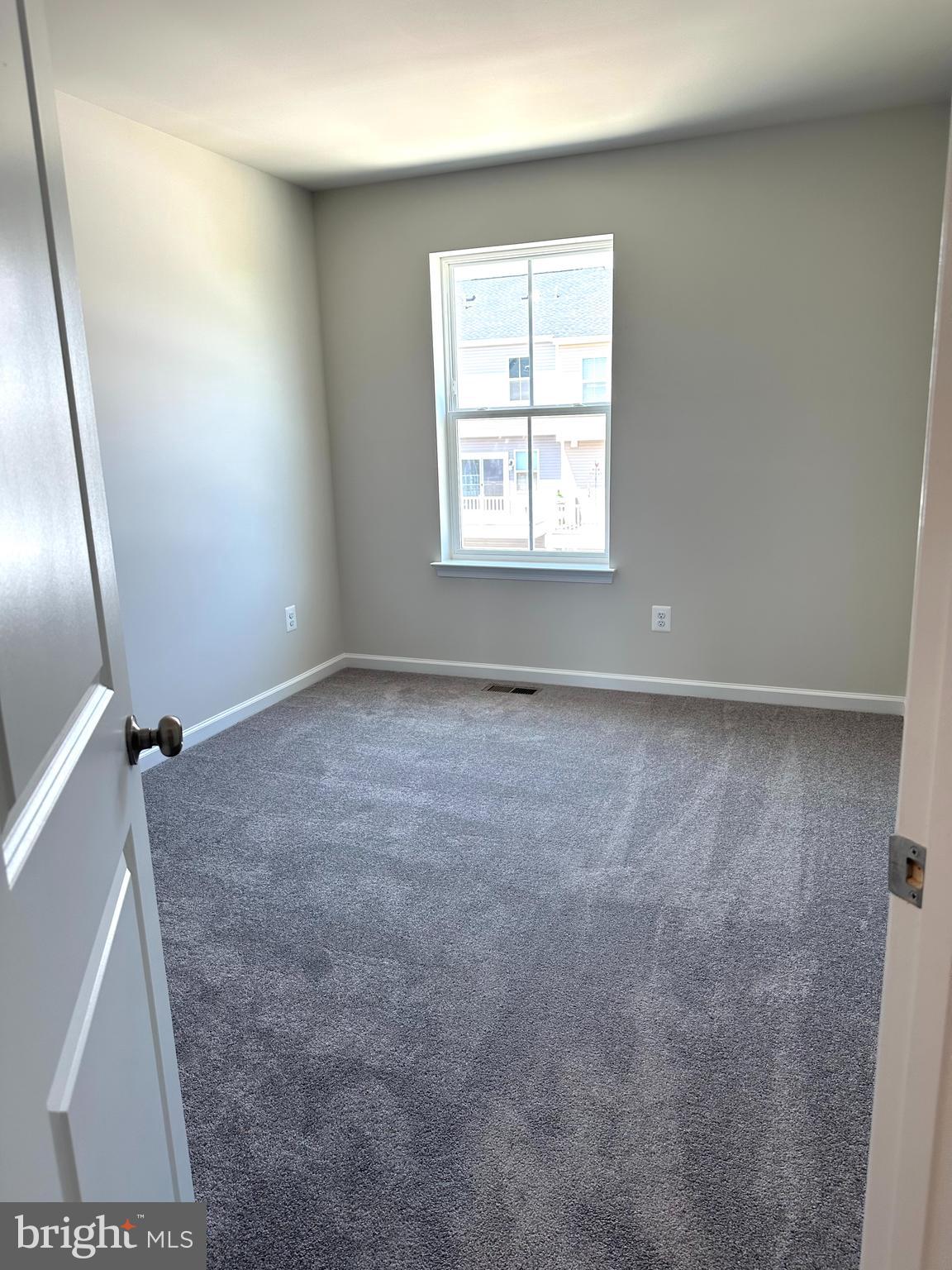 RED CLOVER MEADOWS - Residential Lease