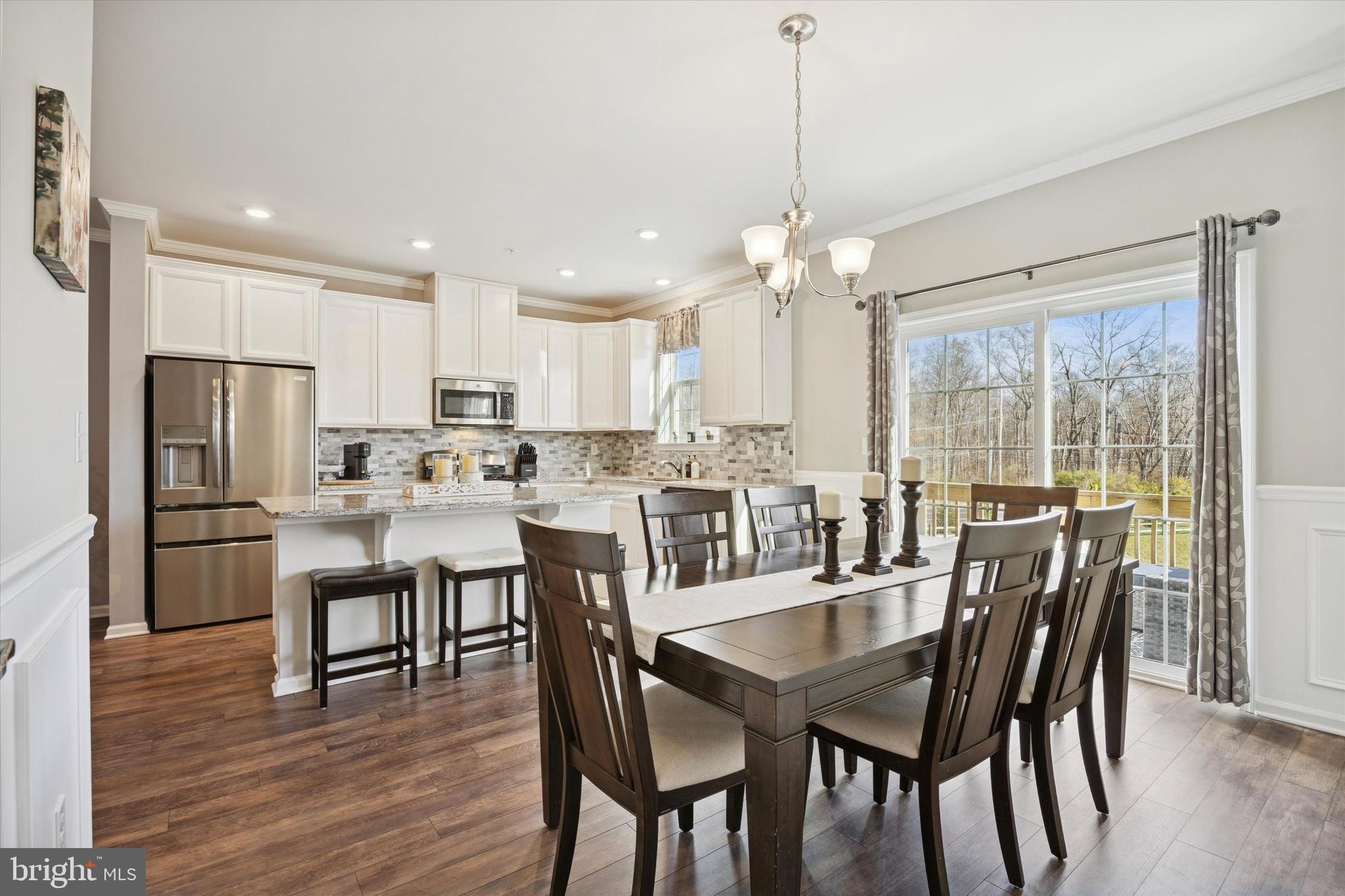 EDGEWATER - Residential