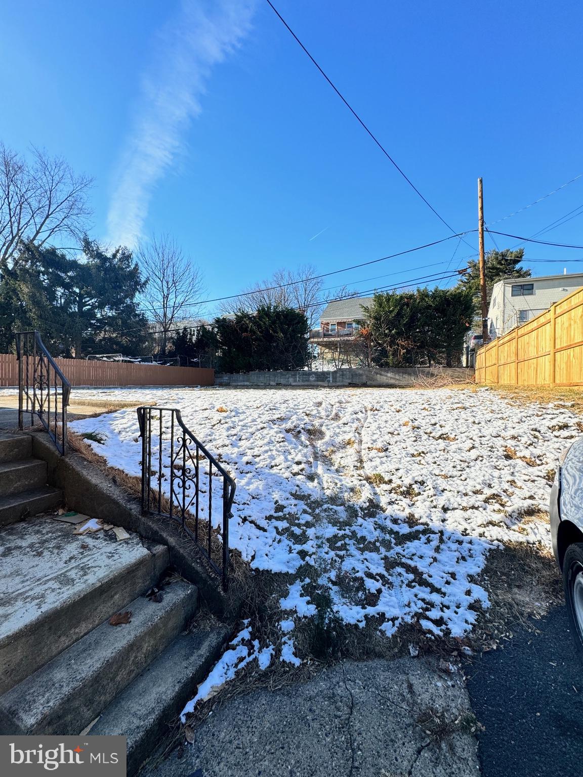 FOX CHASE - Residential