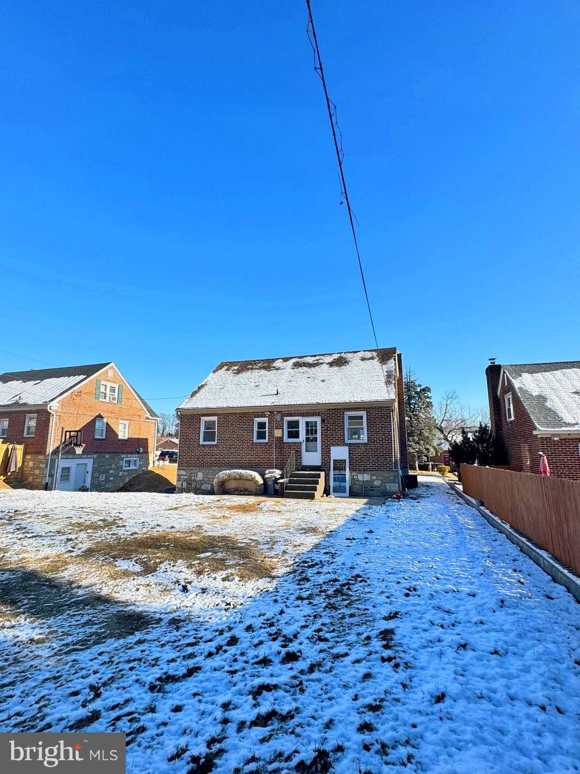 FOX CHASE - Residential