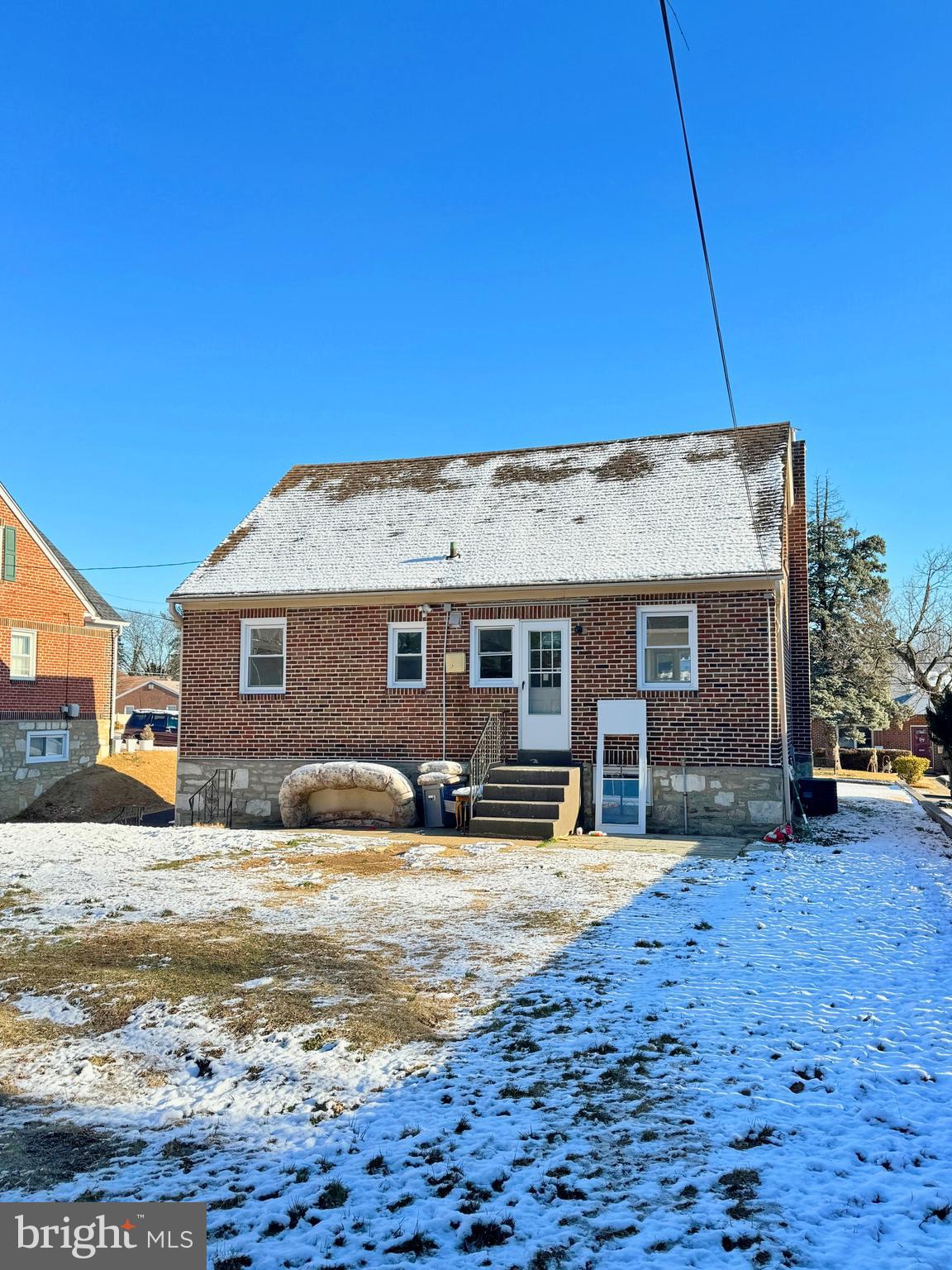 FOX CHASE - Residential