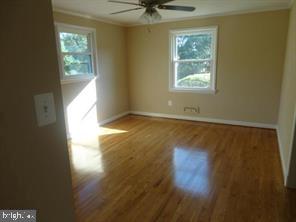 COUNTRY CLUB - Residential Lease