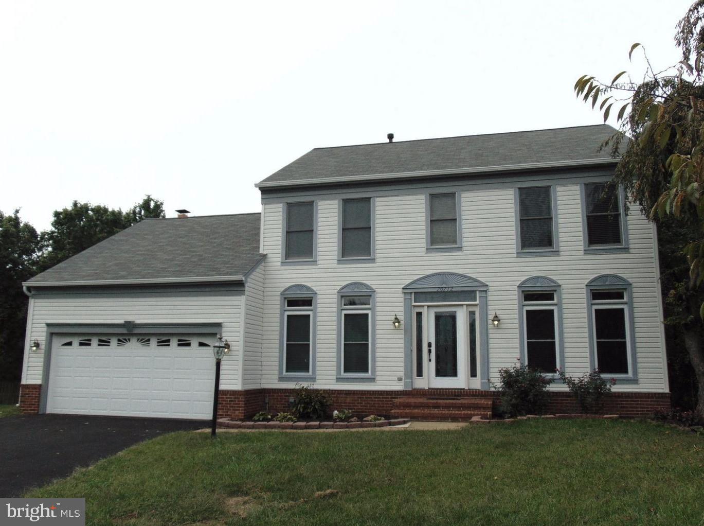 ASHBURN FARM - Residential Lease