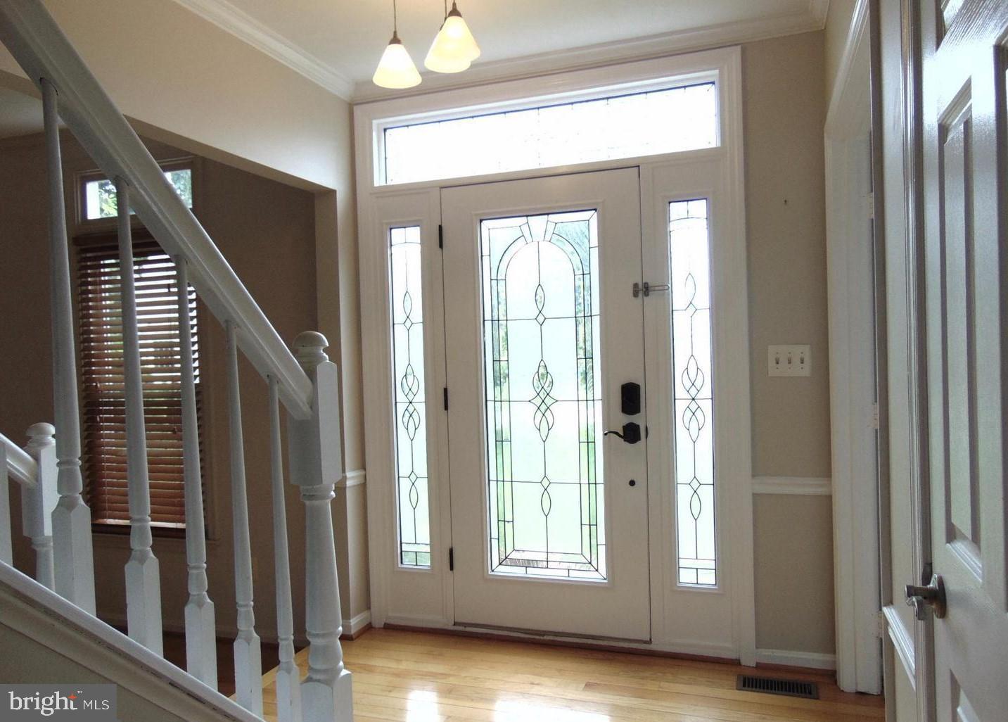 ASHBURN FARM - Residential Lease