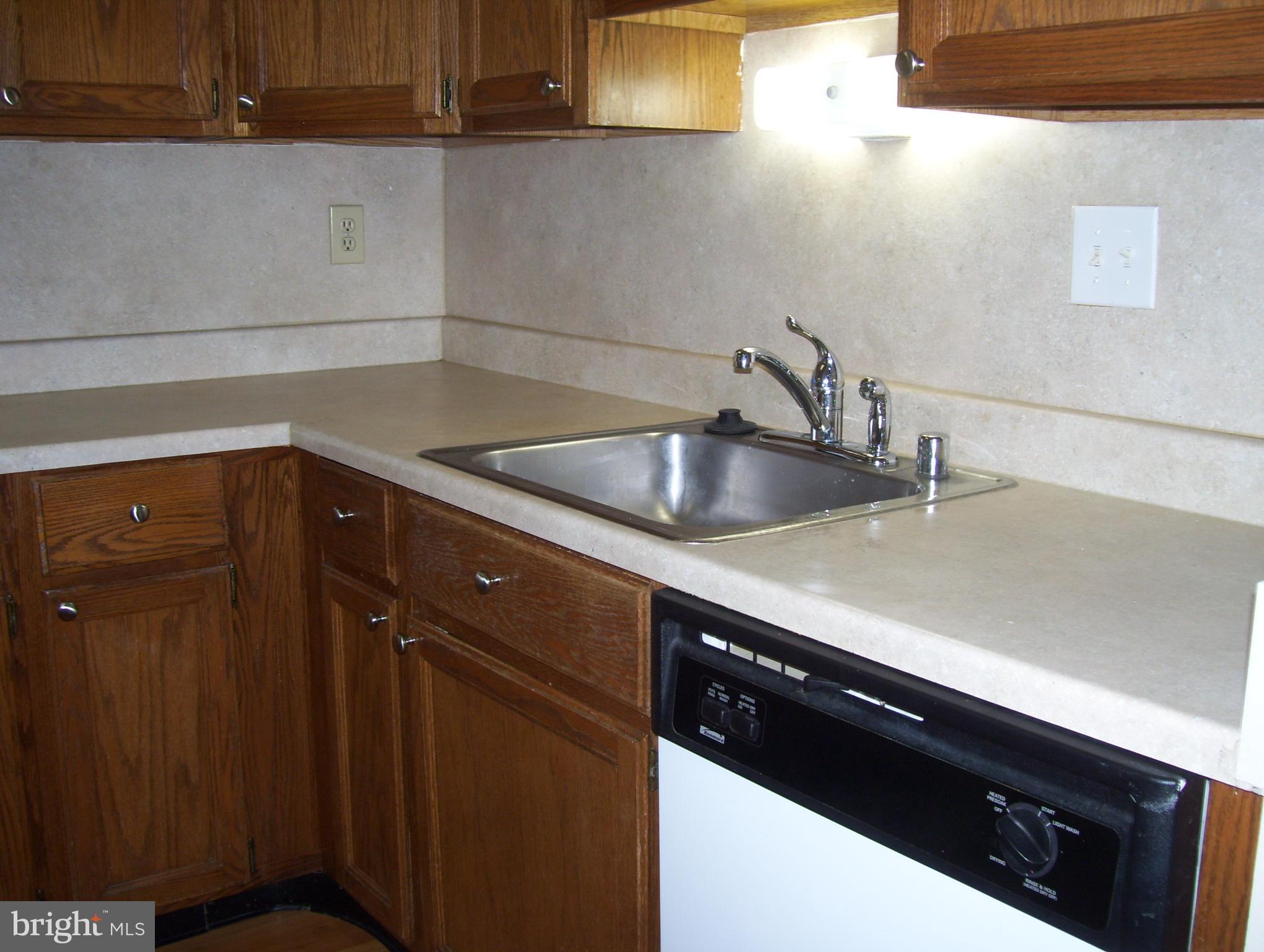 OLD FARM STATION - Residential Lease