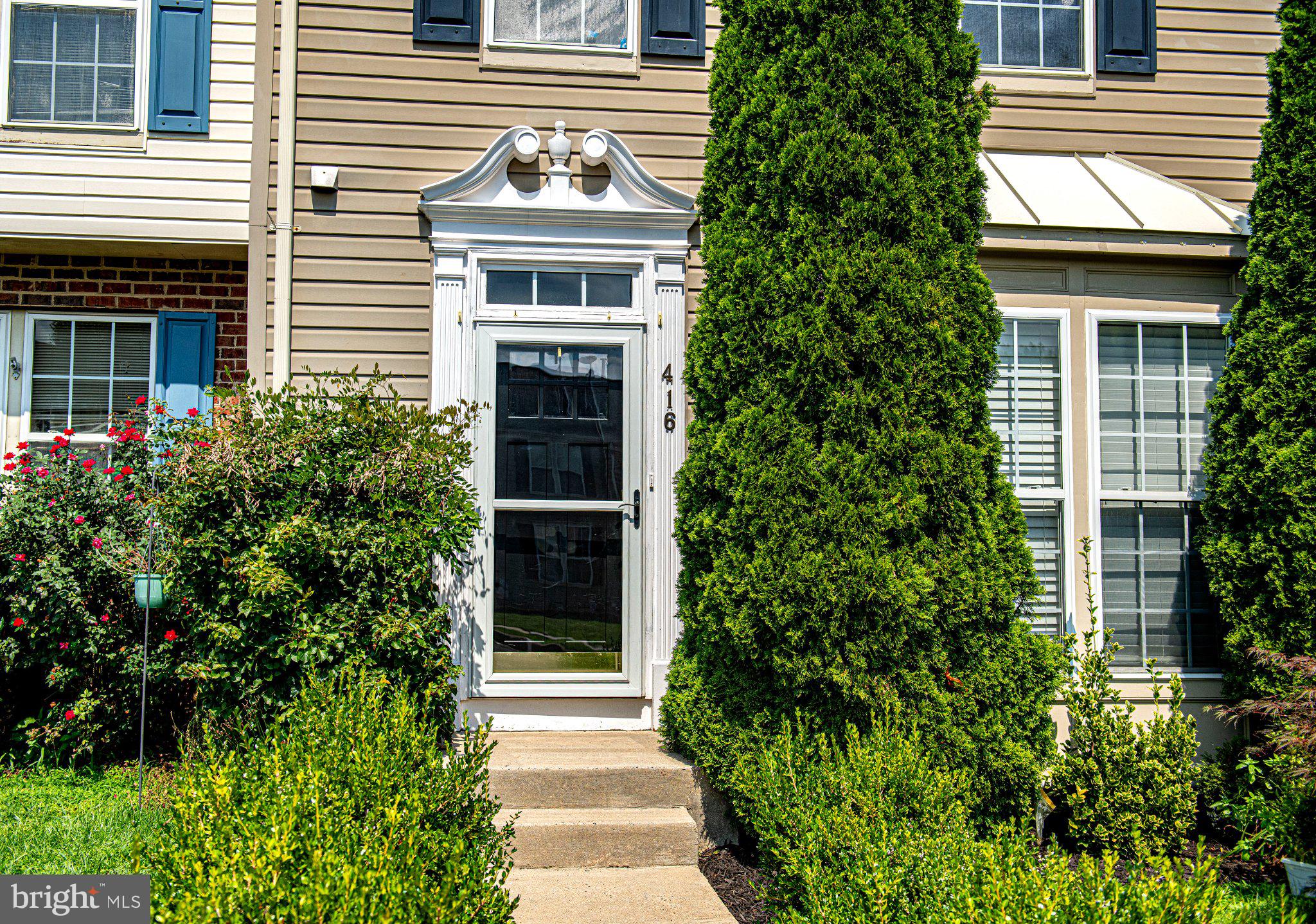 416 MAYAPPLE COURT