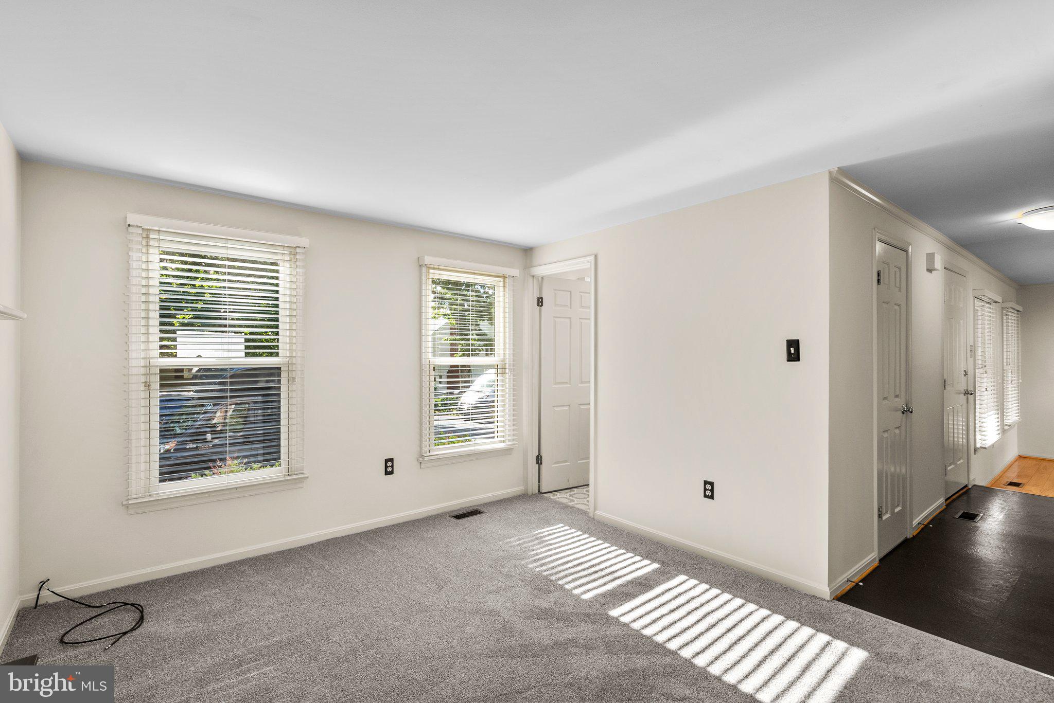 KEMP MILL - Residential