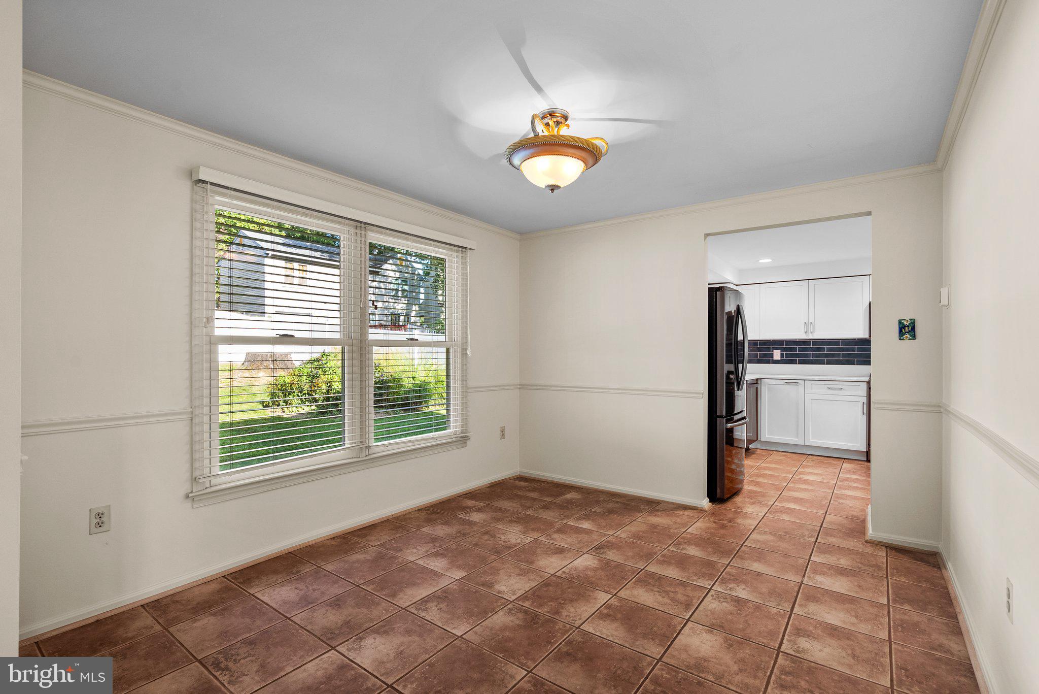 KEMP MILL - Residential