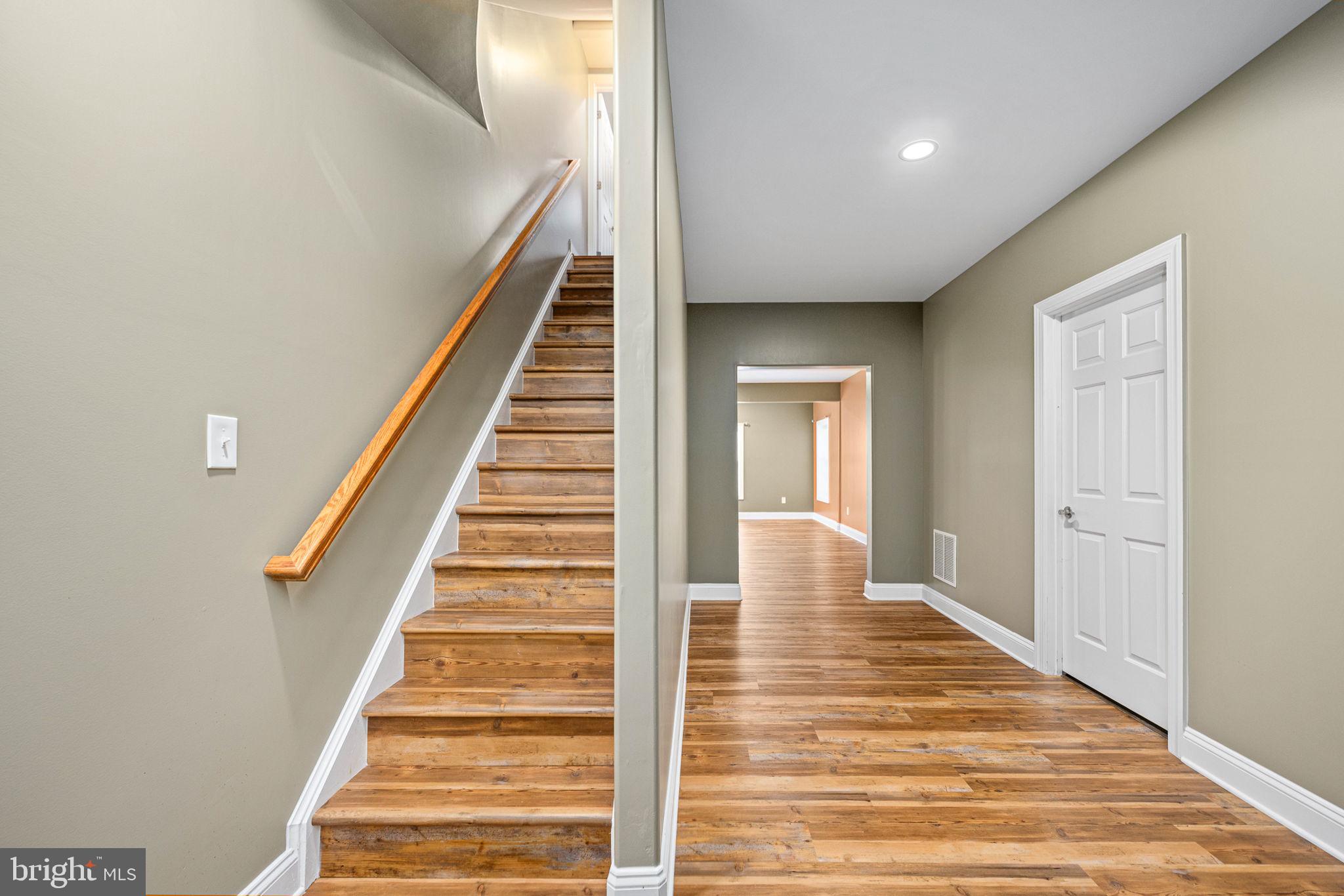 BROOKE RIDGE - Residential