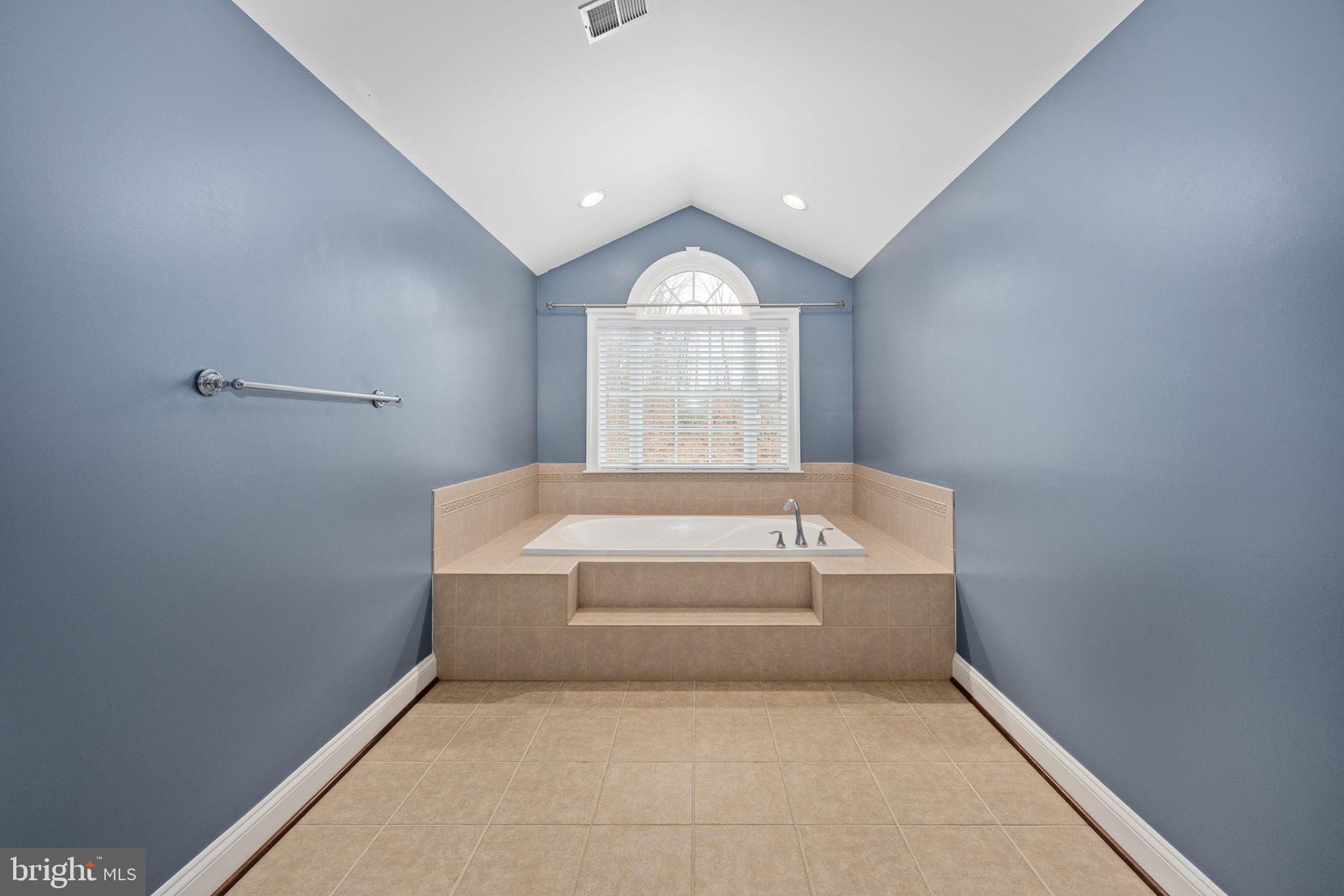 BROOKE RIDGE - Residential