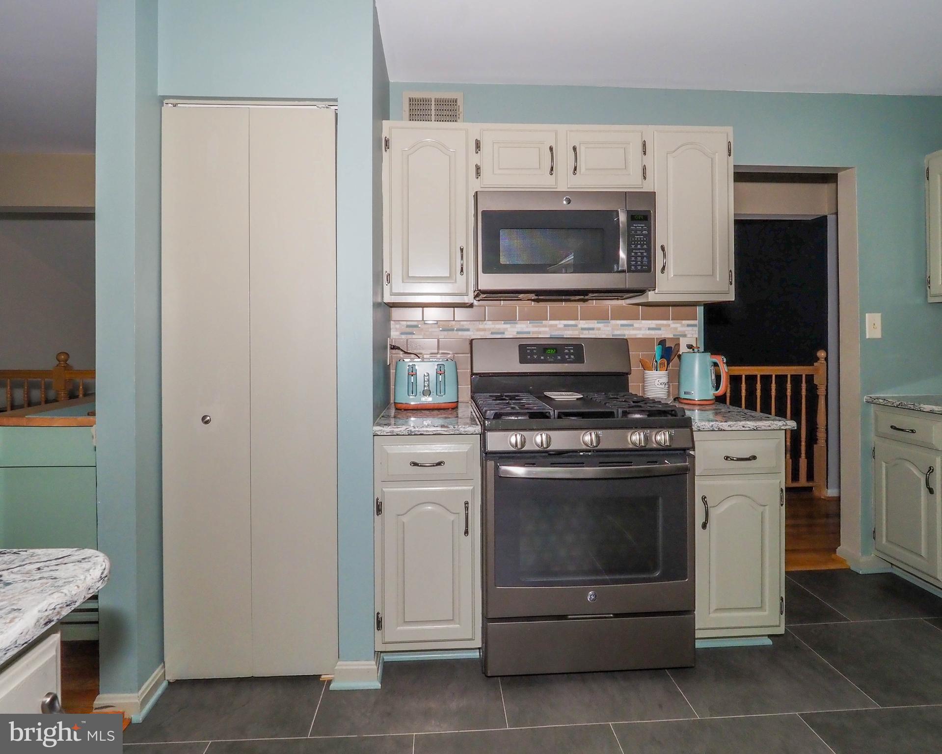 CAMELOT - Residential