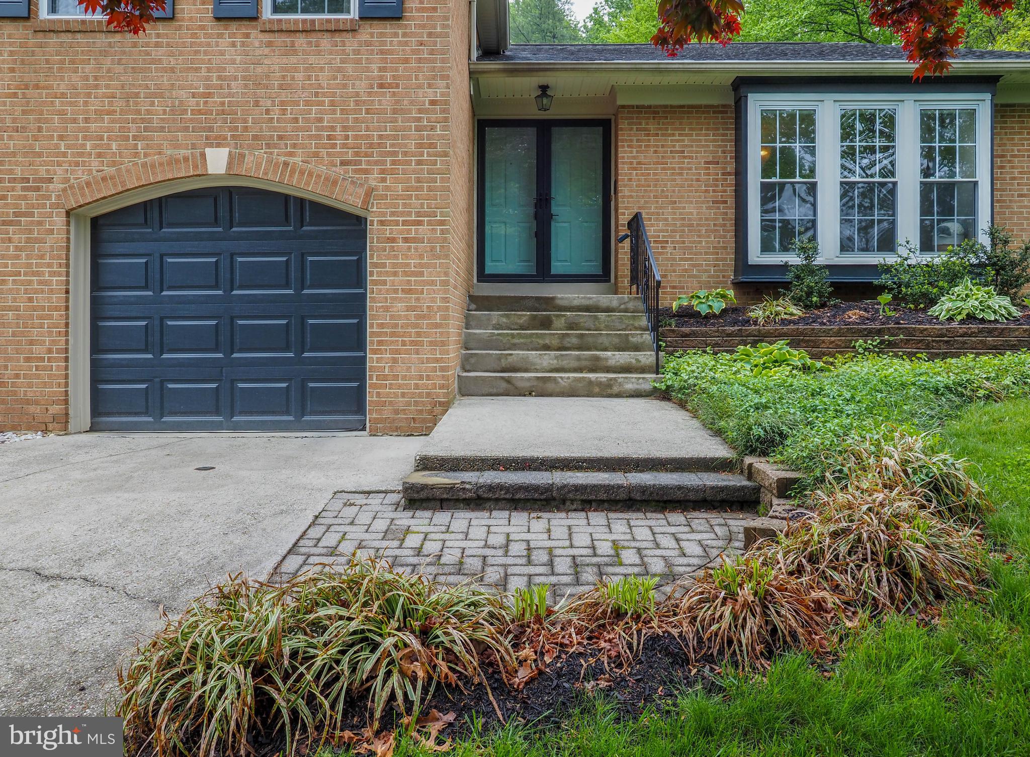 CAMELOT - Residential