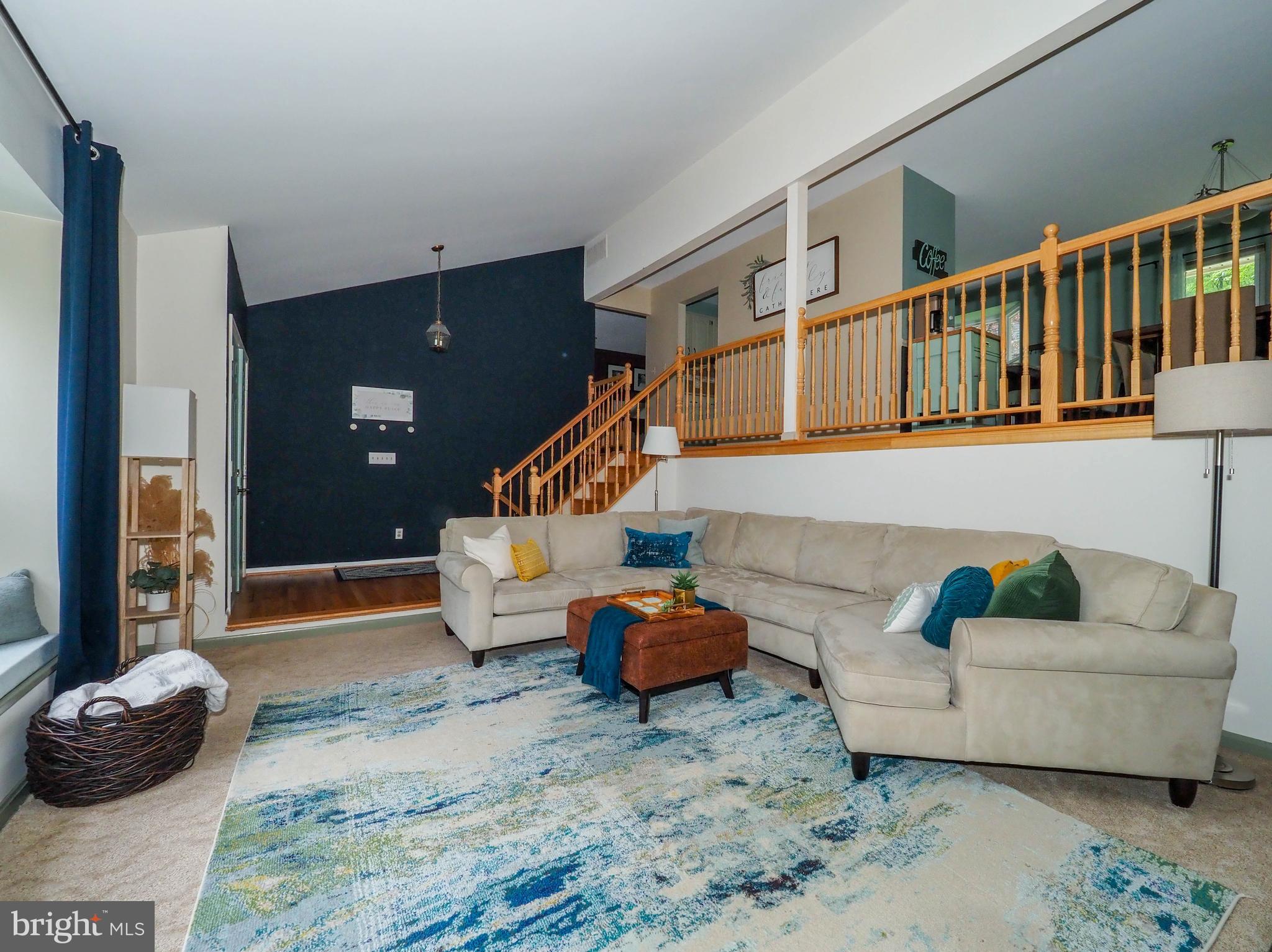 CAMELOT - Residential