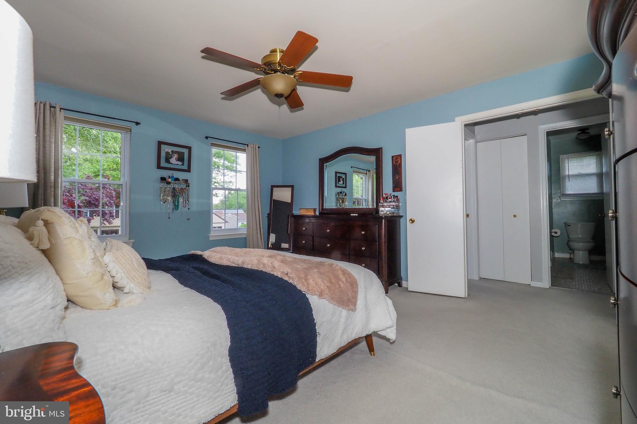 CAMELOT - Residential