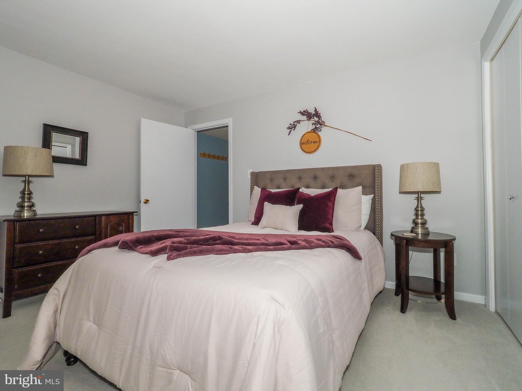 CAMELOT - Residential