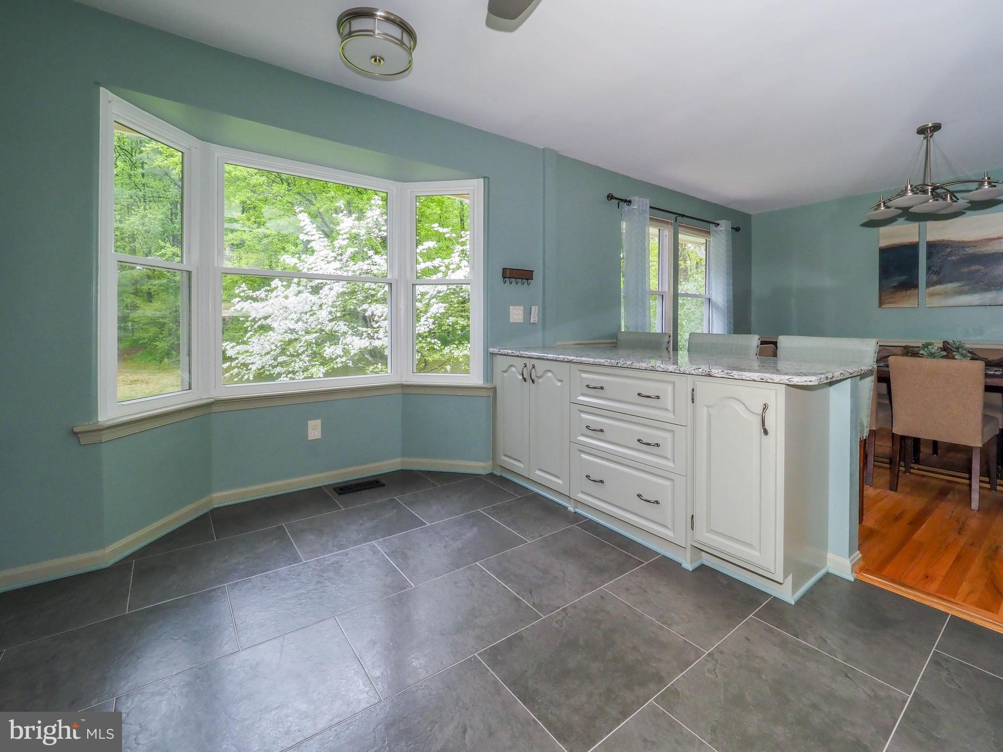 CAMELOT - Residential