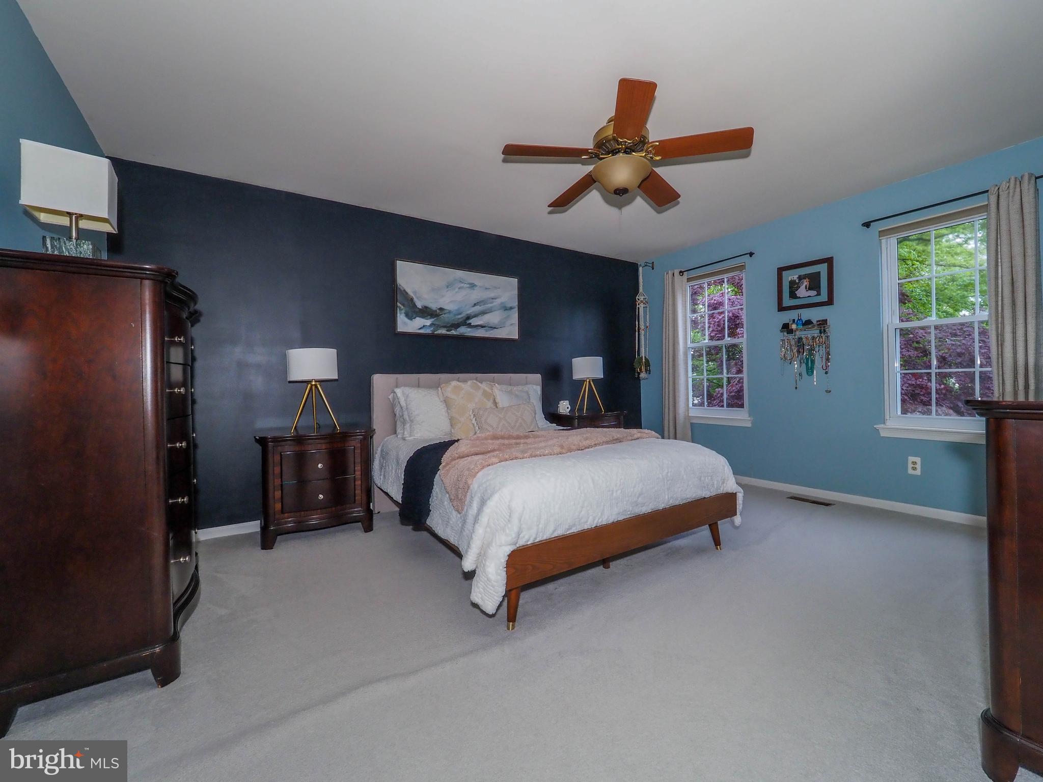 CAMELOT - Residential