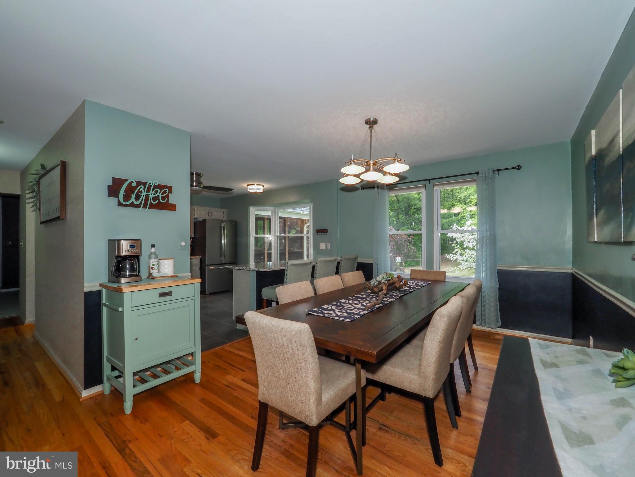 CAMELOT - Residential