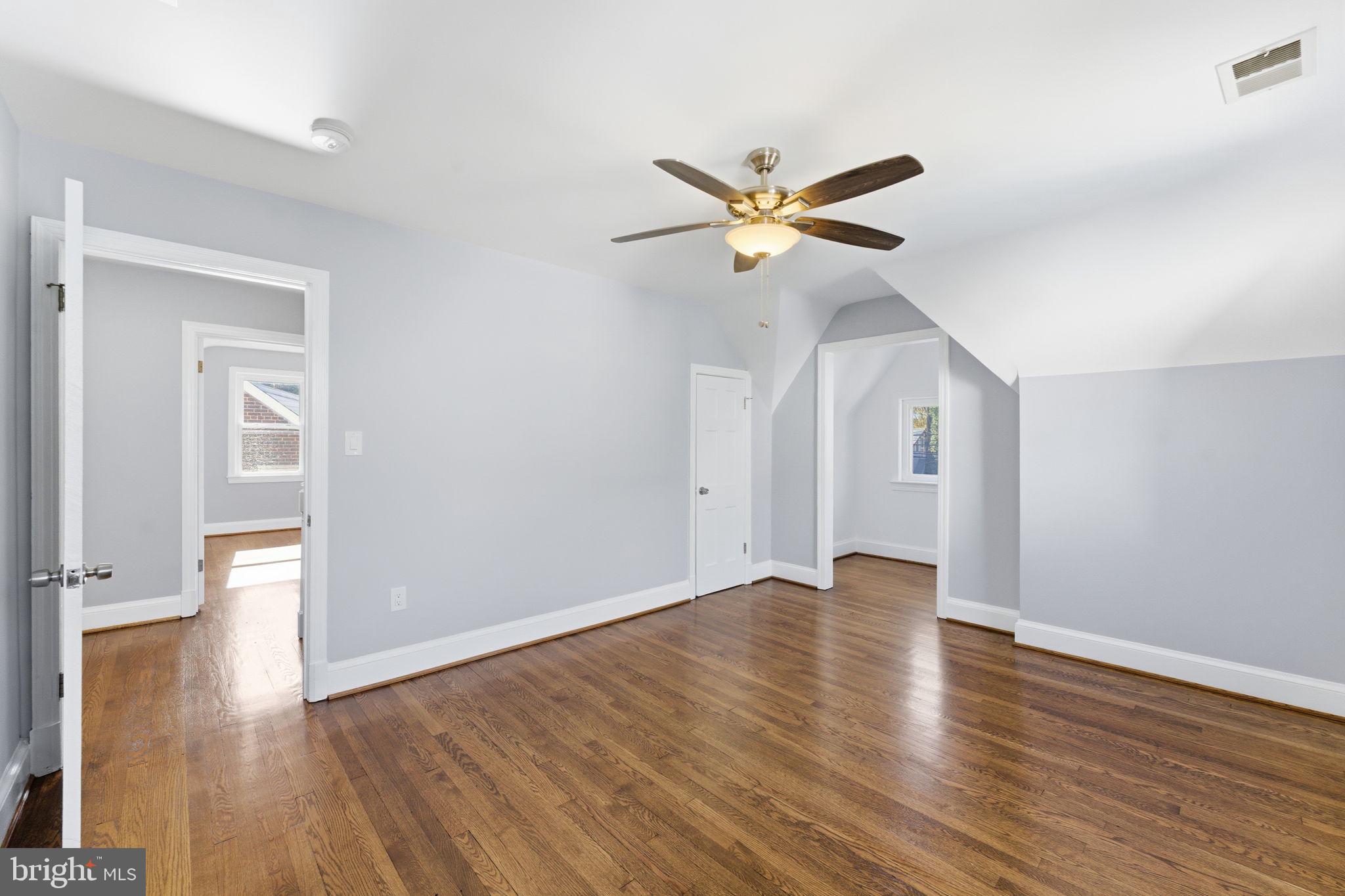 TAKOMA PARK - Residential Income