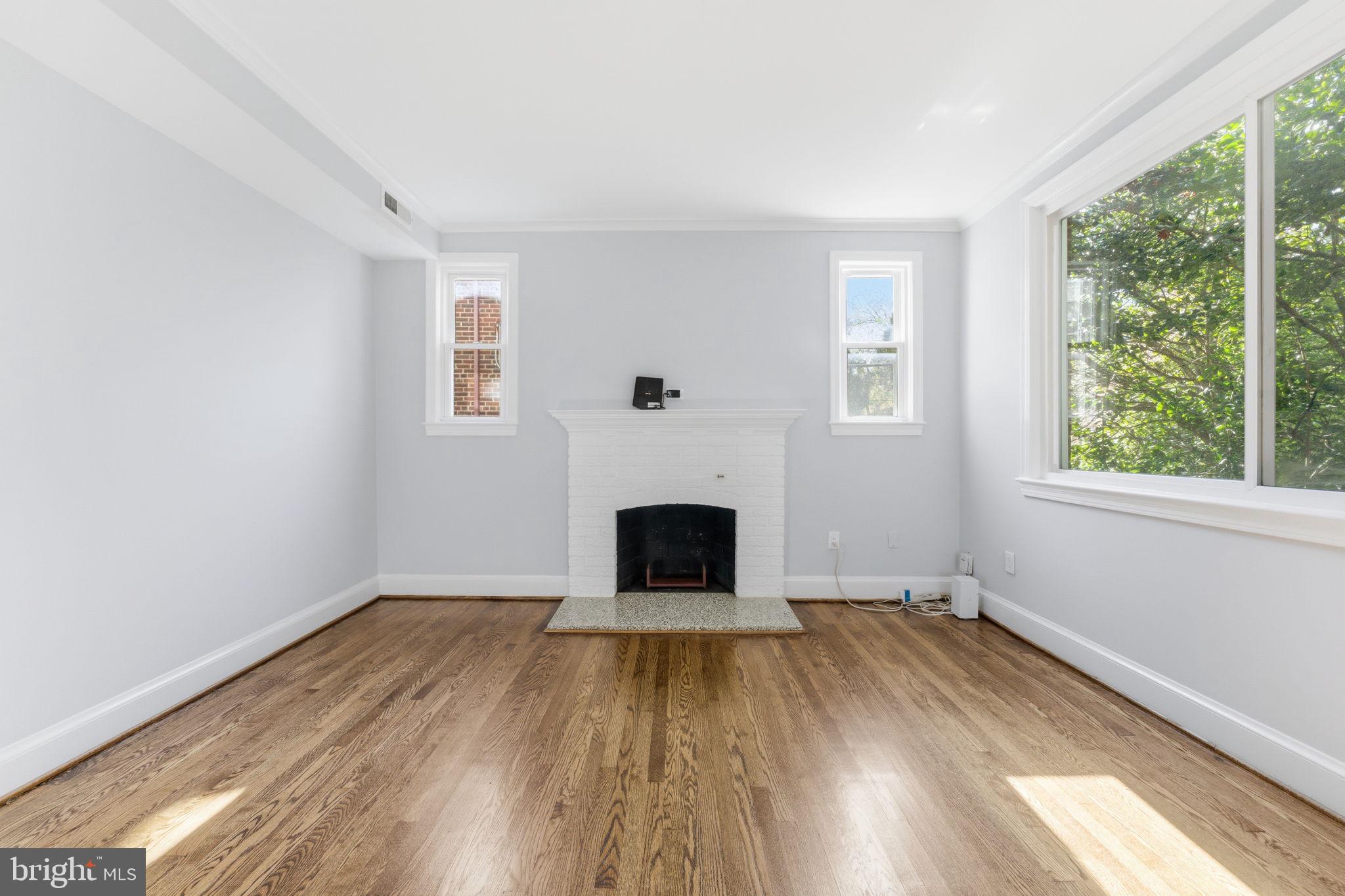 TAKOMA PARK - Residential Income