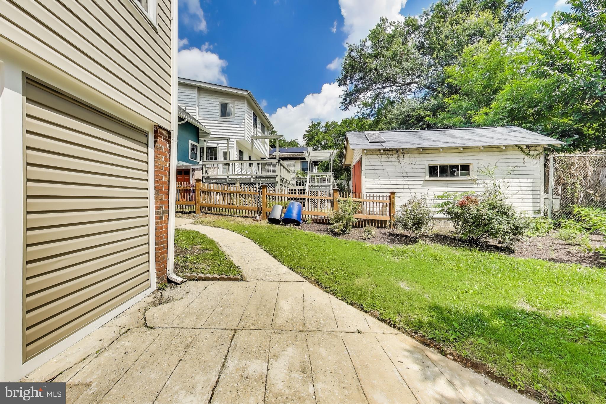 TAKOMA PARK - Residential Income